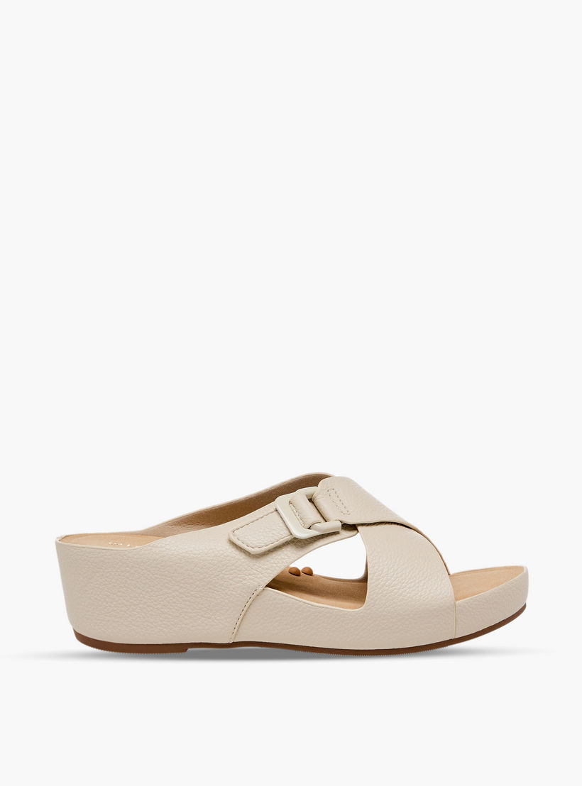 Le Confort Women Textured Cross Strap Wedge Sandals-women-shoes-sandals-heeled-image-3
