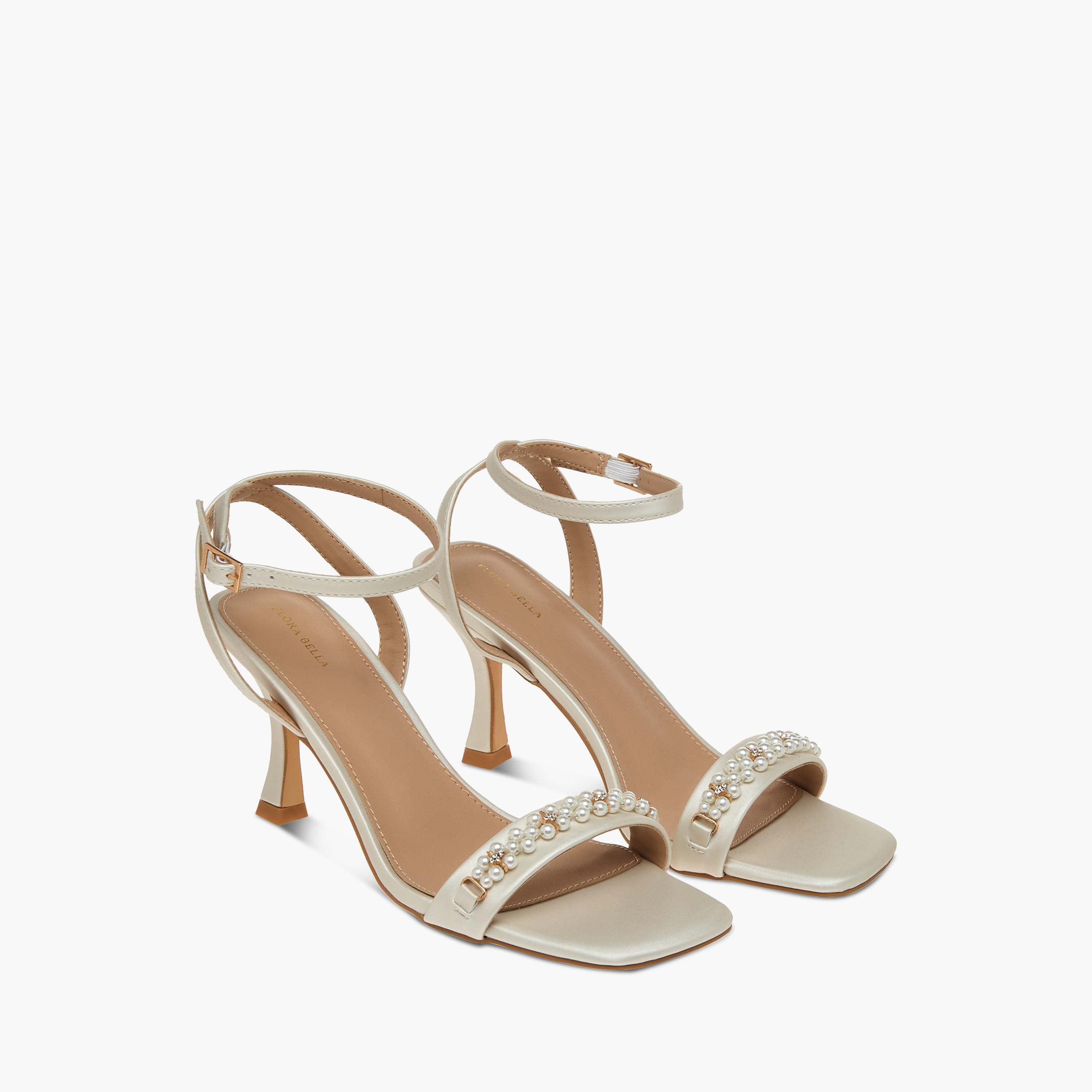 صندل ستيليتو سهل الارتداء بزينة لؤلؤ وإبزيم إغلاق من فلورا بيلا-women-shoes-sandals-heeled-image-1