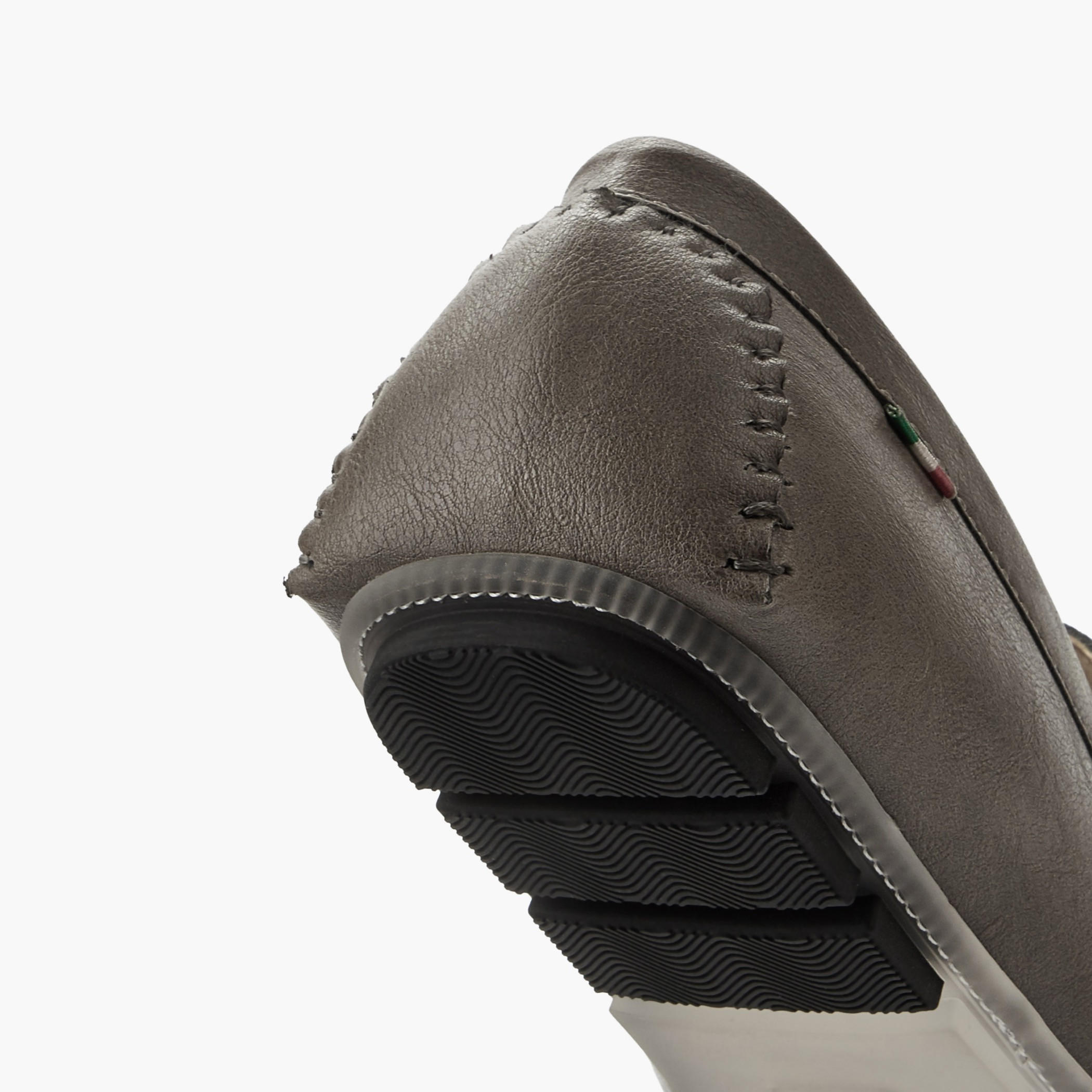 حذاء موكاسين سهل الارتداء للرجال من رينزو روغاني-men-shoes-loafersandmoccasins-image-5