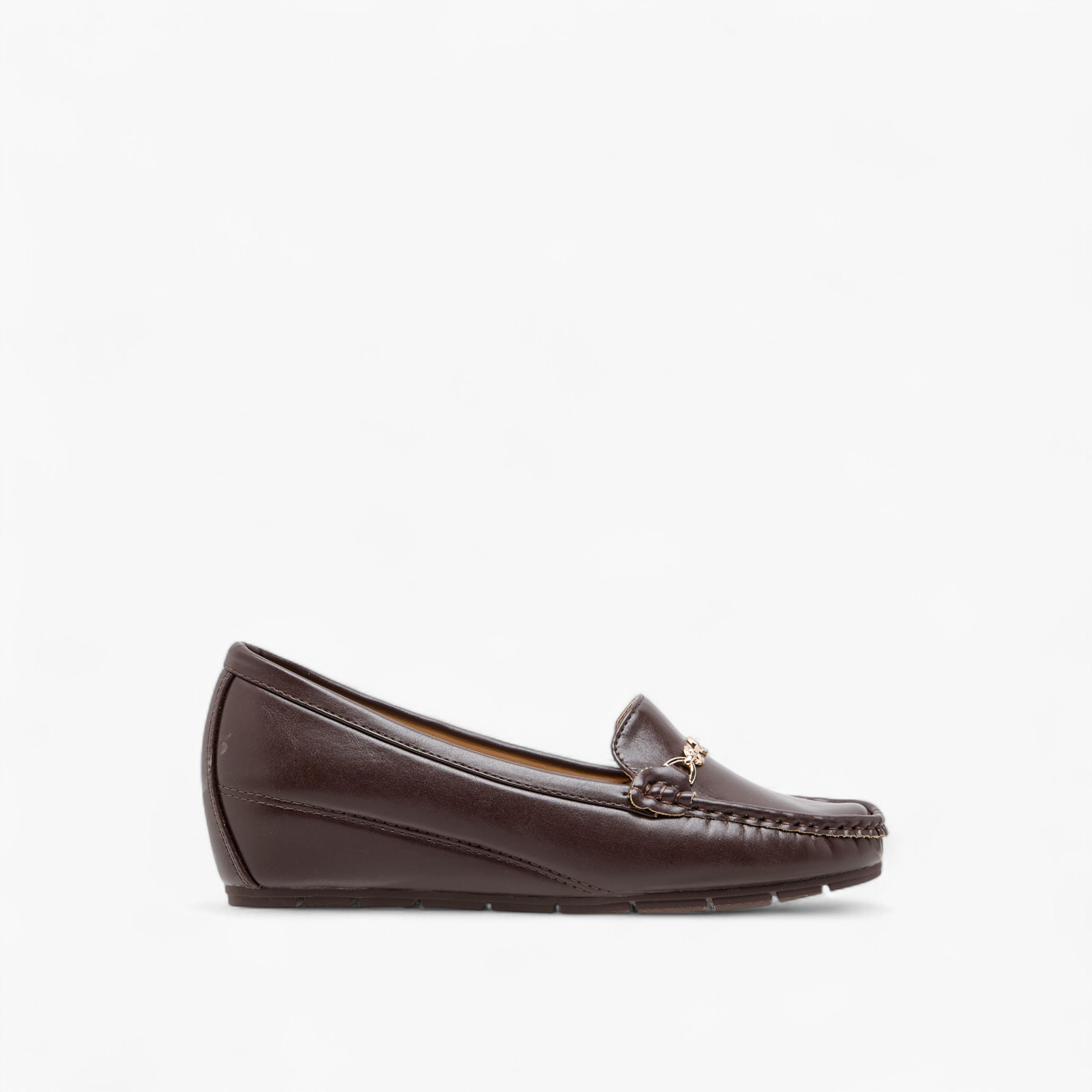 حذاء لوفر بكعب لوفر وزينة ميتال من لو كونفورت-women-shoes-heels-image-3