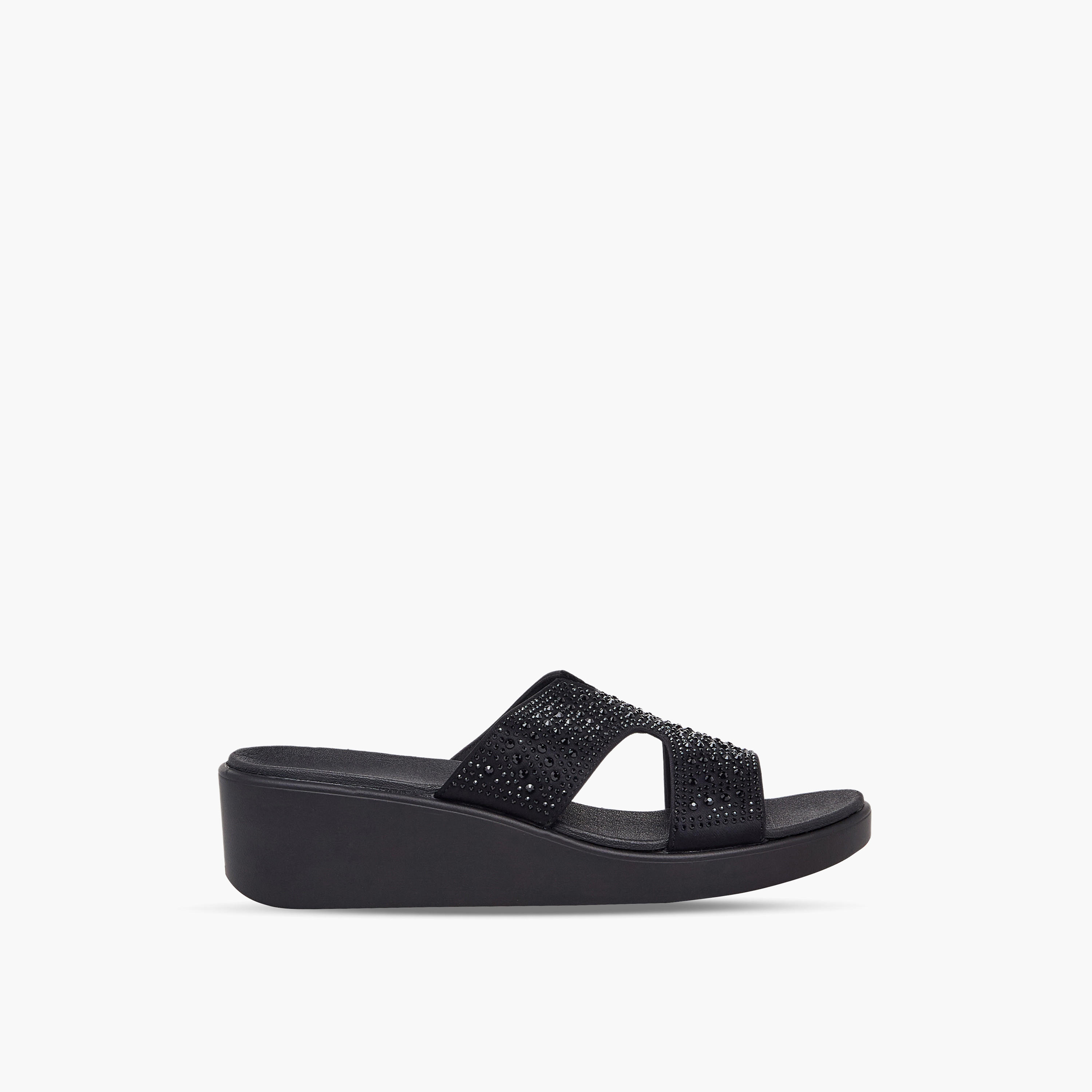 Le Confort Women Embellished Wedge Heel Comfort Sandals-women-shoes-sandals-heeled-image-3