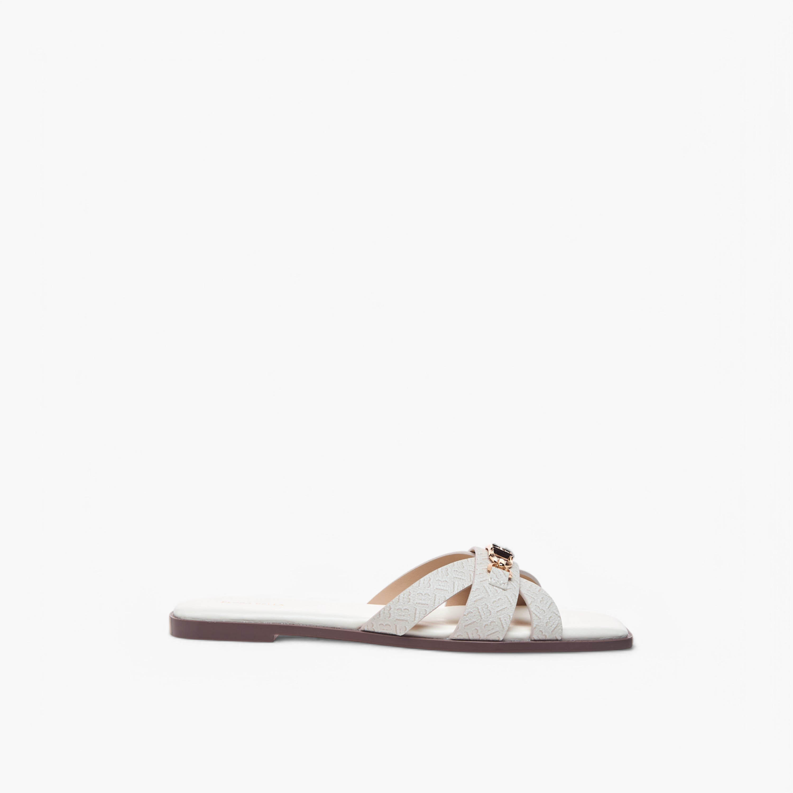 صندل مسطح سهل الارتداء بطبعات مونوجرام من فلورا بيلا-women-shoes-flats-sandals-image-4