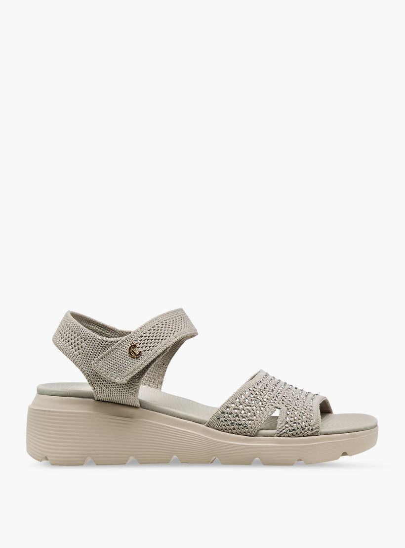 صندل مزين بكعب فلاتفورم للنساء من لي كونفورت-women-shoes-sandals-heeled-image-3
