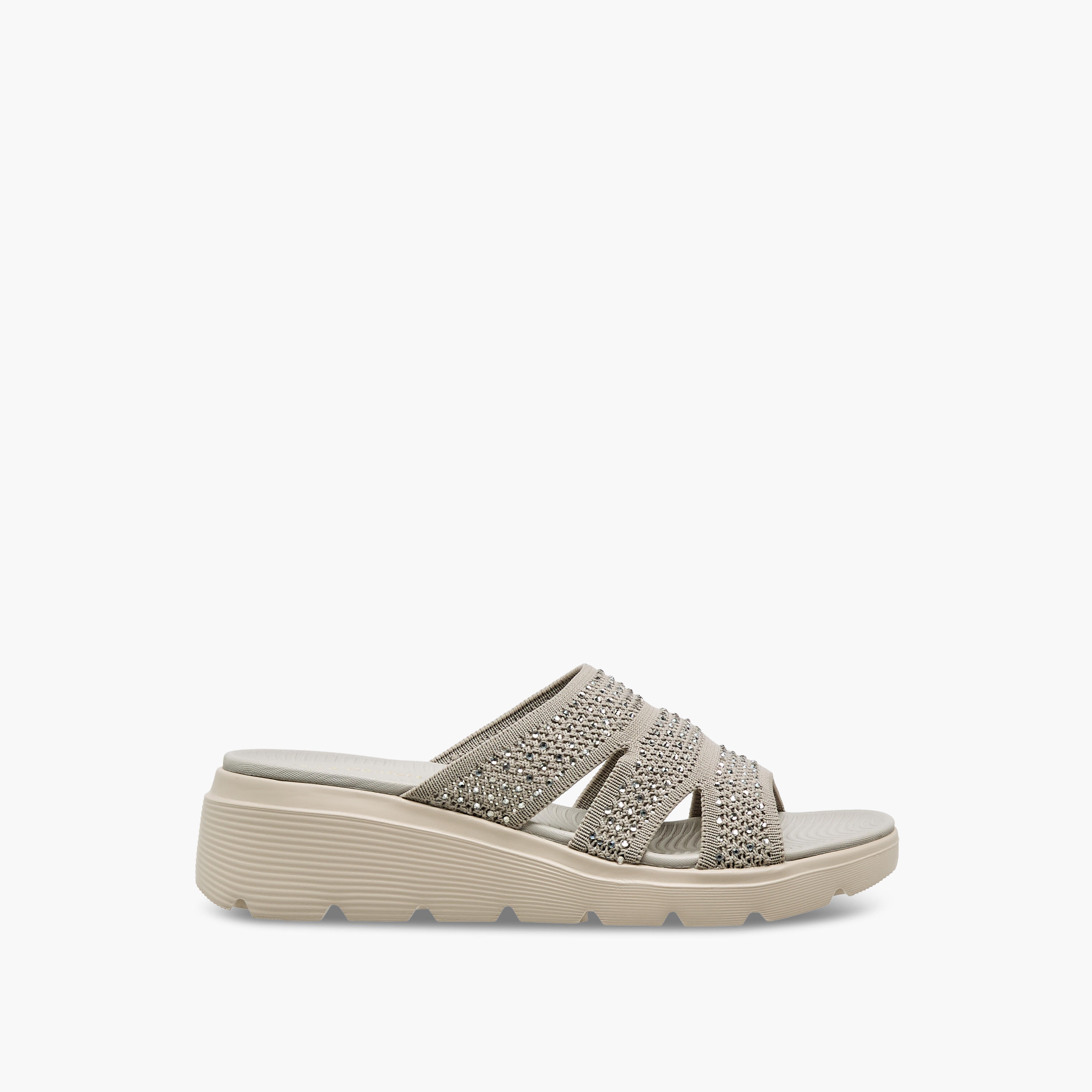 Le Confort Women Embellished Sandals-women-shoes-sandals-heeled-image-3