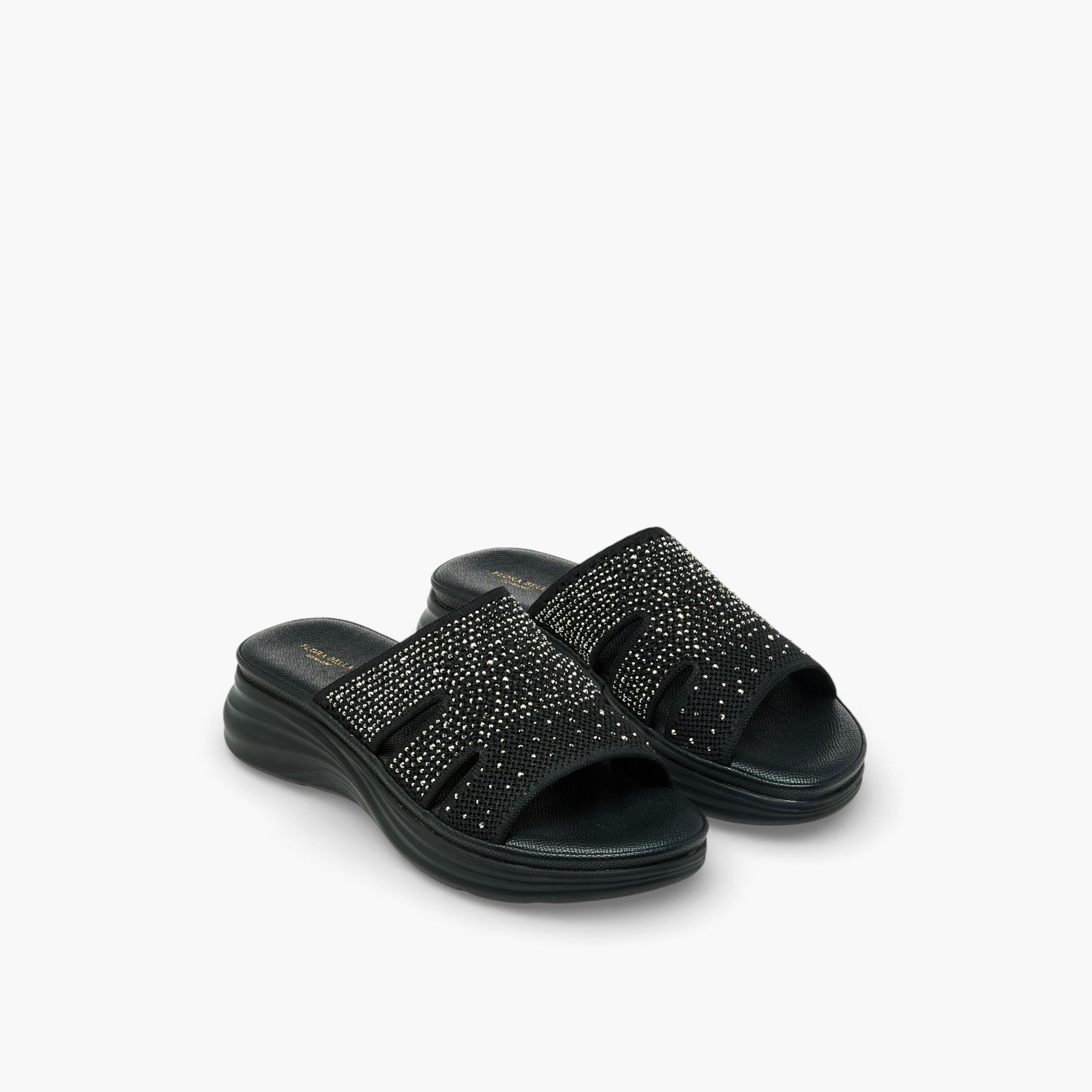 صندل مزين سهل الارتداء للنساء من فلورا بيلا-women-shoes-flats-sandals-image-1