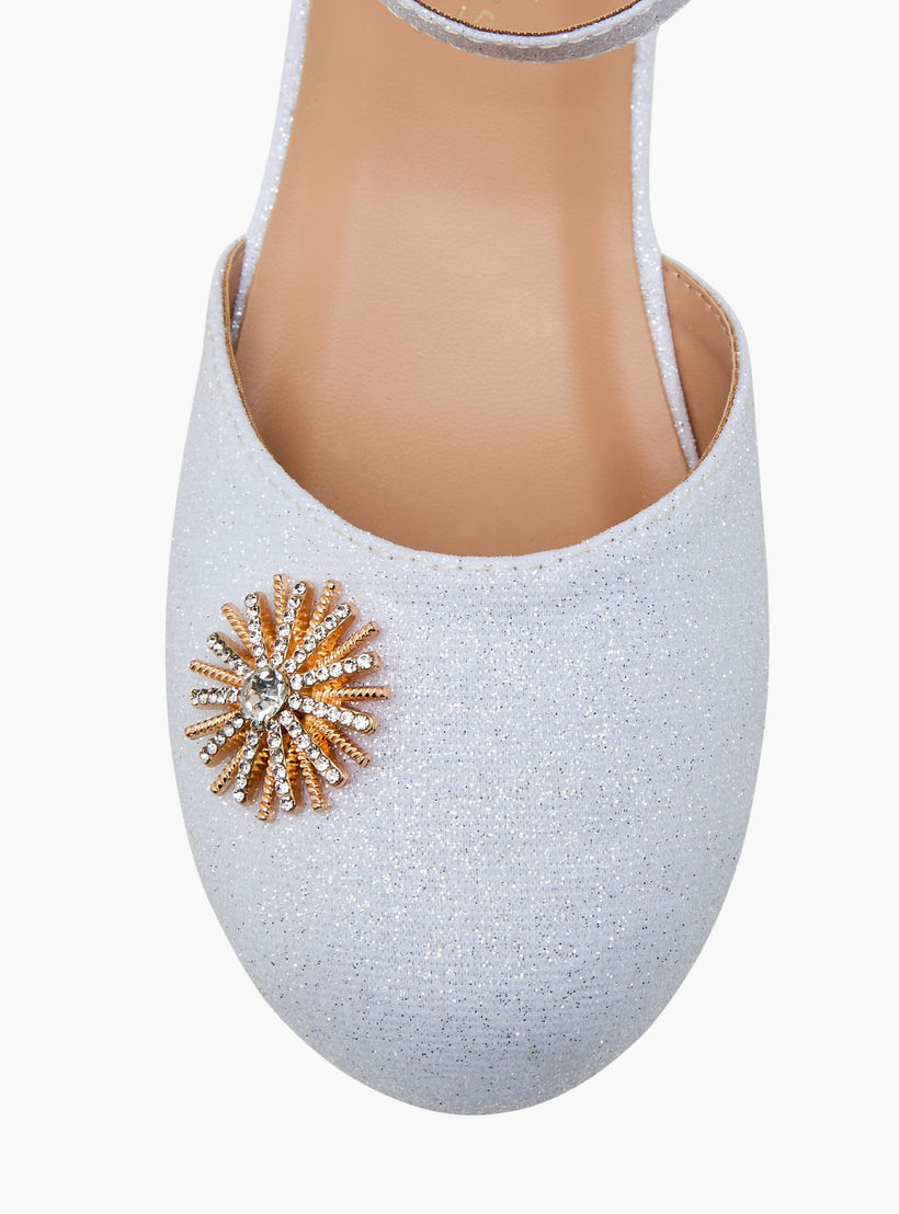حذاء باليرينا مزين بشريط إغلاق لاصق من جونيورز-girls-shoes-sandals-image-4