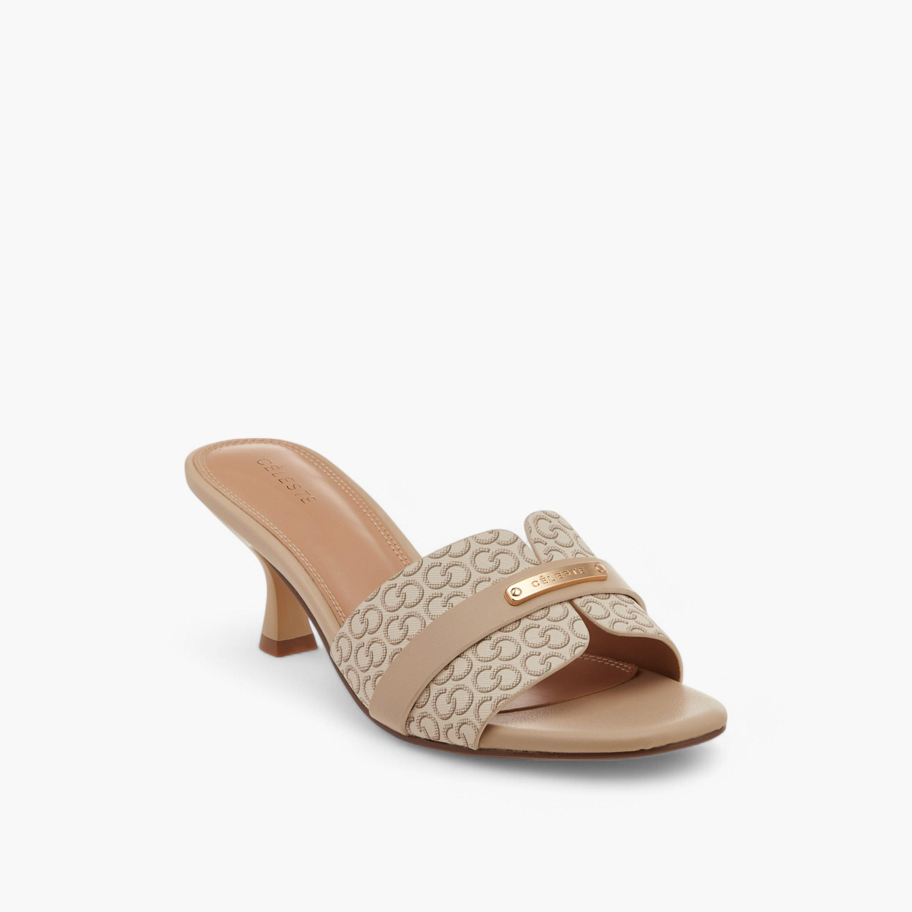 صندل سهل الارتداء بتفاصيل مونوجرام وكعب صغير للنساء من سيليست-women-shoes-sandals-heeled-image-2