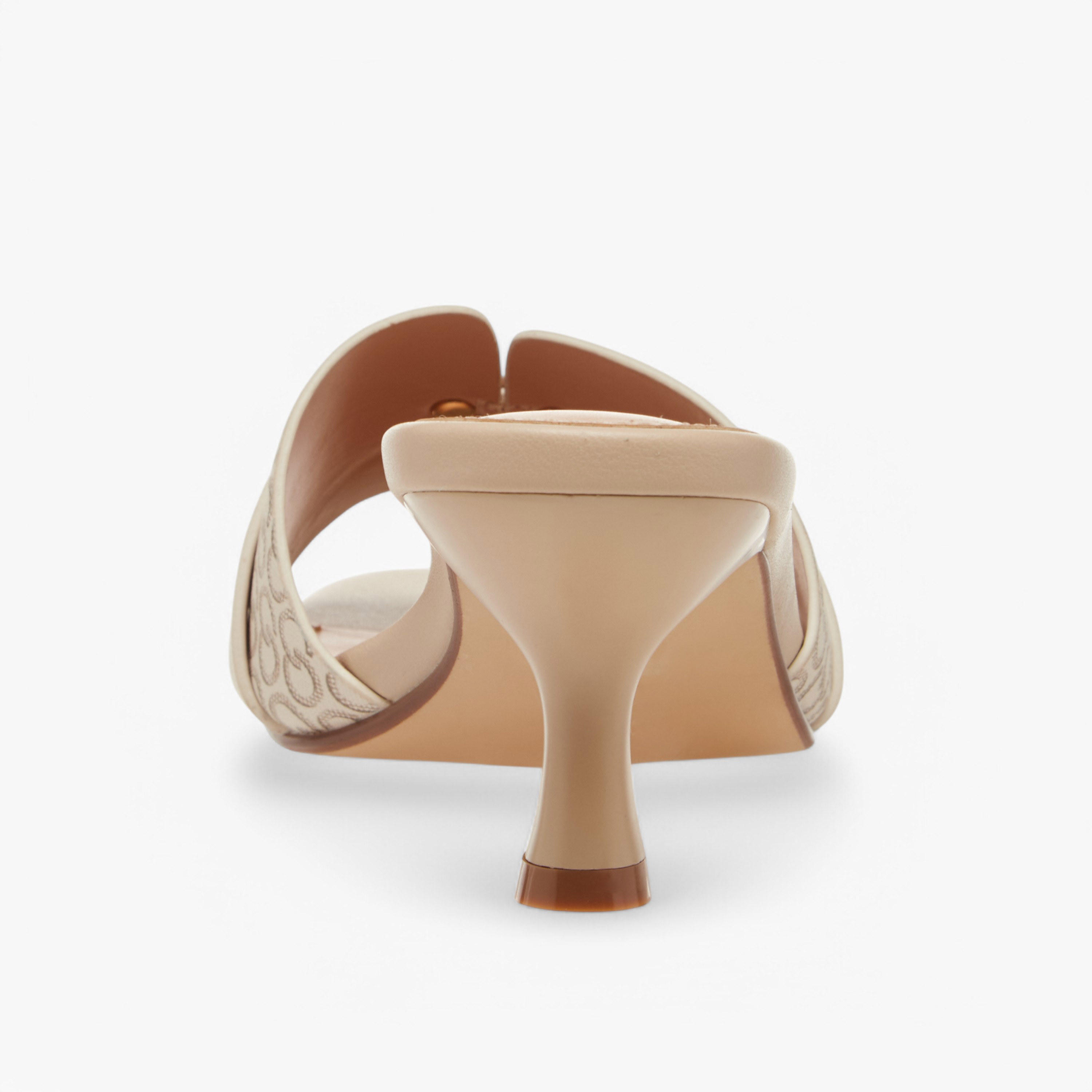 صندل سهل الارتداء بتفاصيل مونوجرام وكعب صغير للنساء من سيليست-women-shoes-sandals-heeled-image-5
