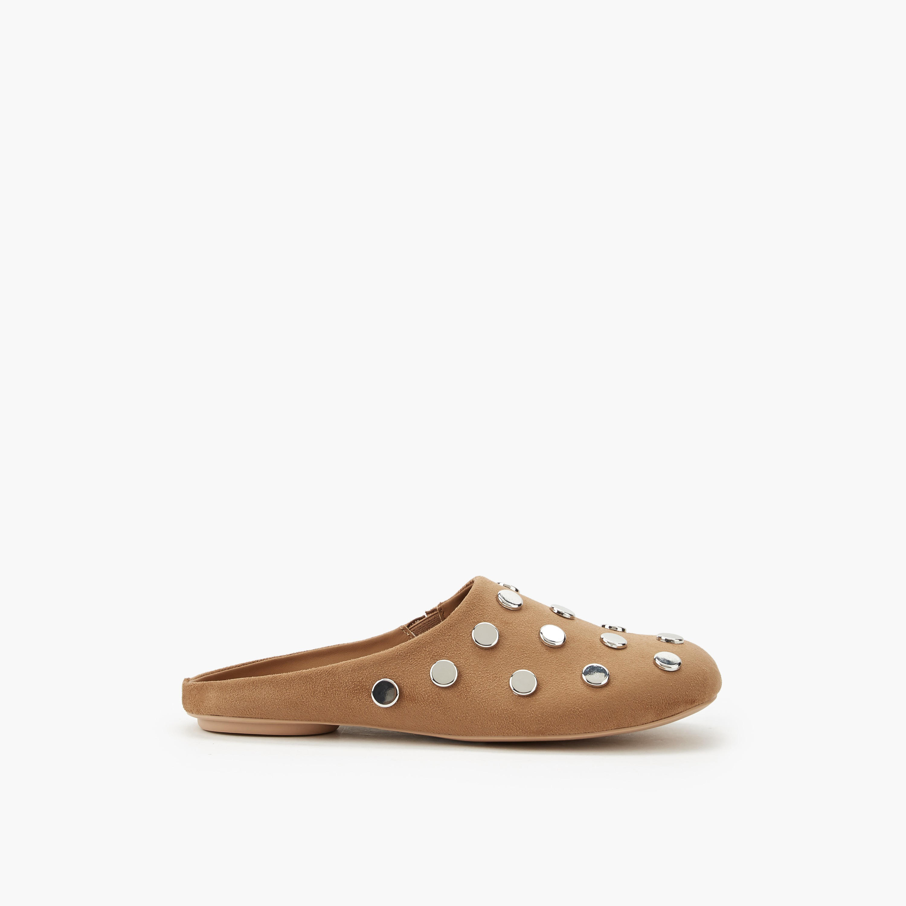 حذاء ميول سهل الارتداء بترصيعات للنساء من سيليست-women-shoes-flats-mules-image-3