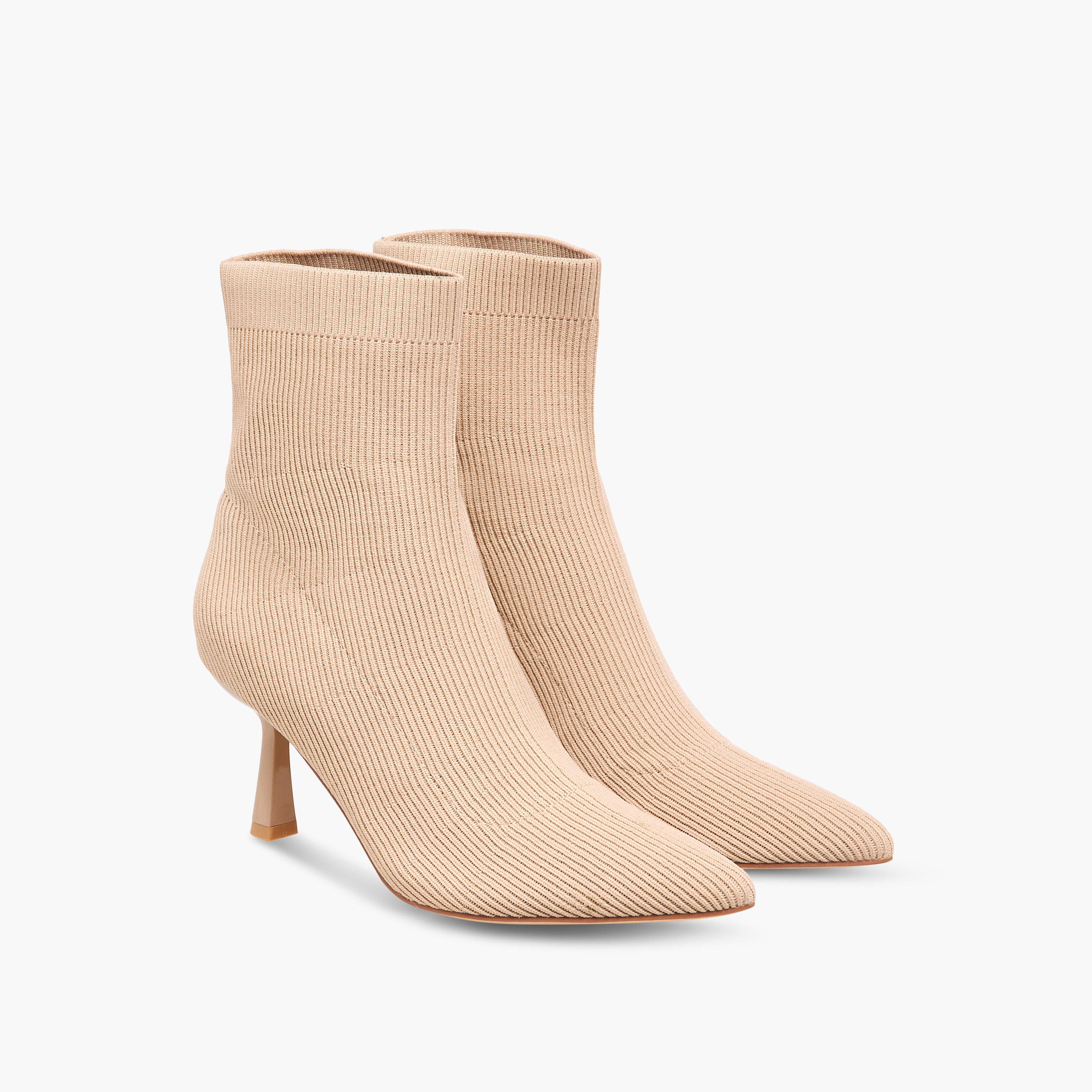 بوت كاحل سهل الارتداء بكعب ستيليتو للنساء من سيليست-women-shoes-boots-image-1