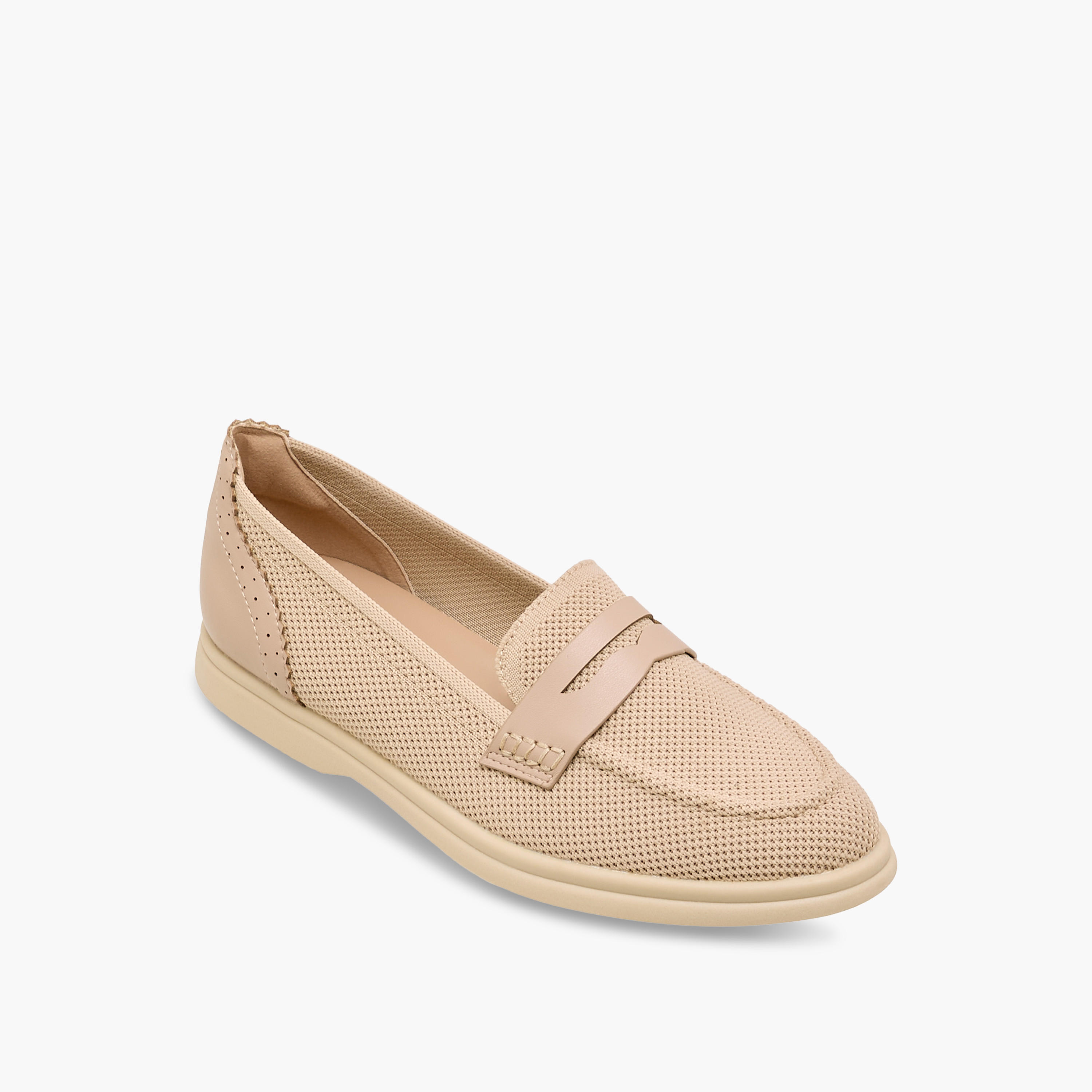 حذاء لوفر فلاي نت للنساء من لو كونفورت-women-shoes-loafersandmoccasins-image-2