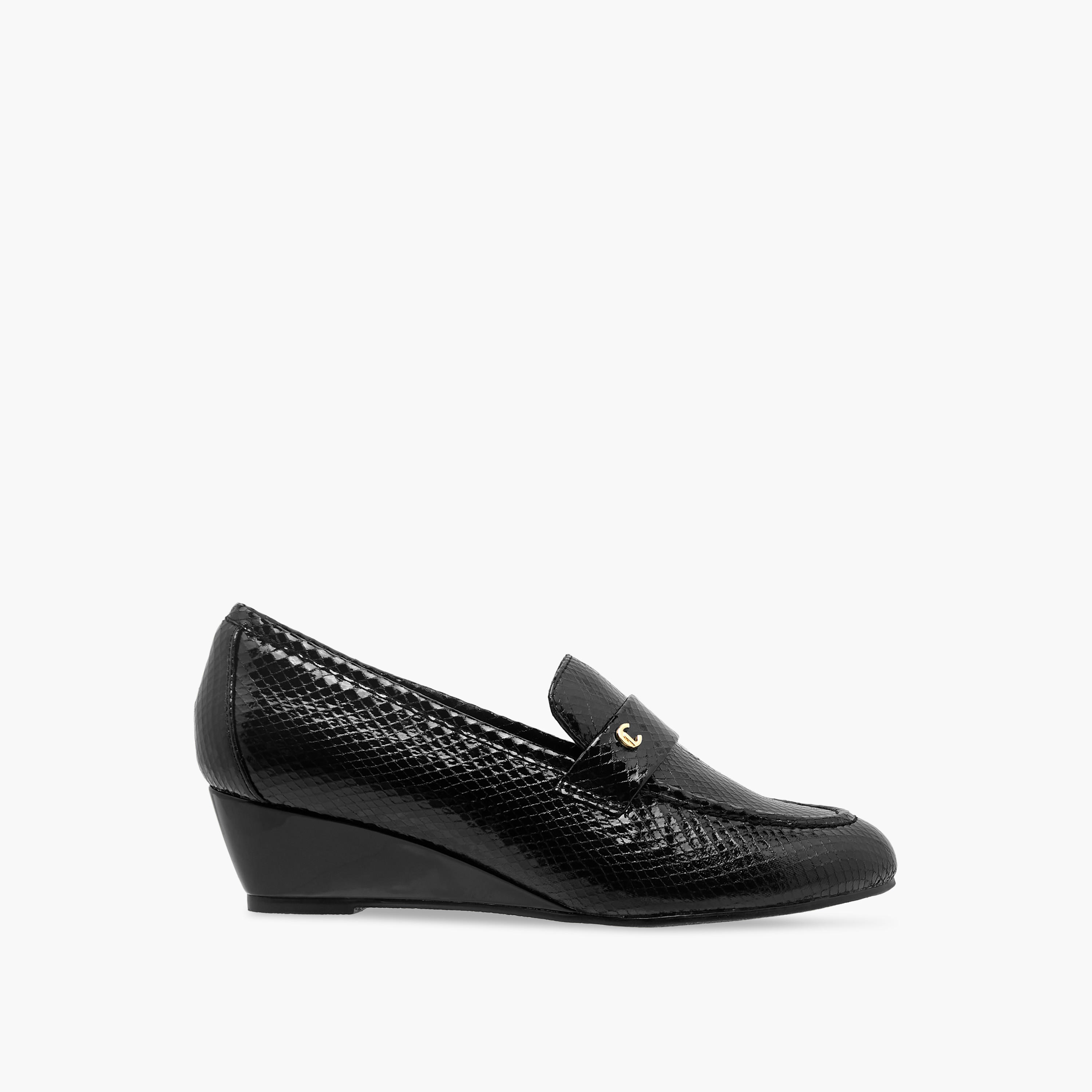 حذاء بكعب عريض بارز الملمس للنساء من لو كونفور-women-shoes-sandals-heeled-image-3