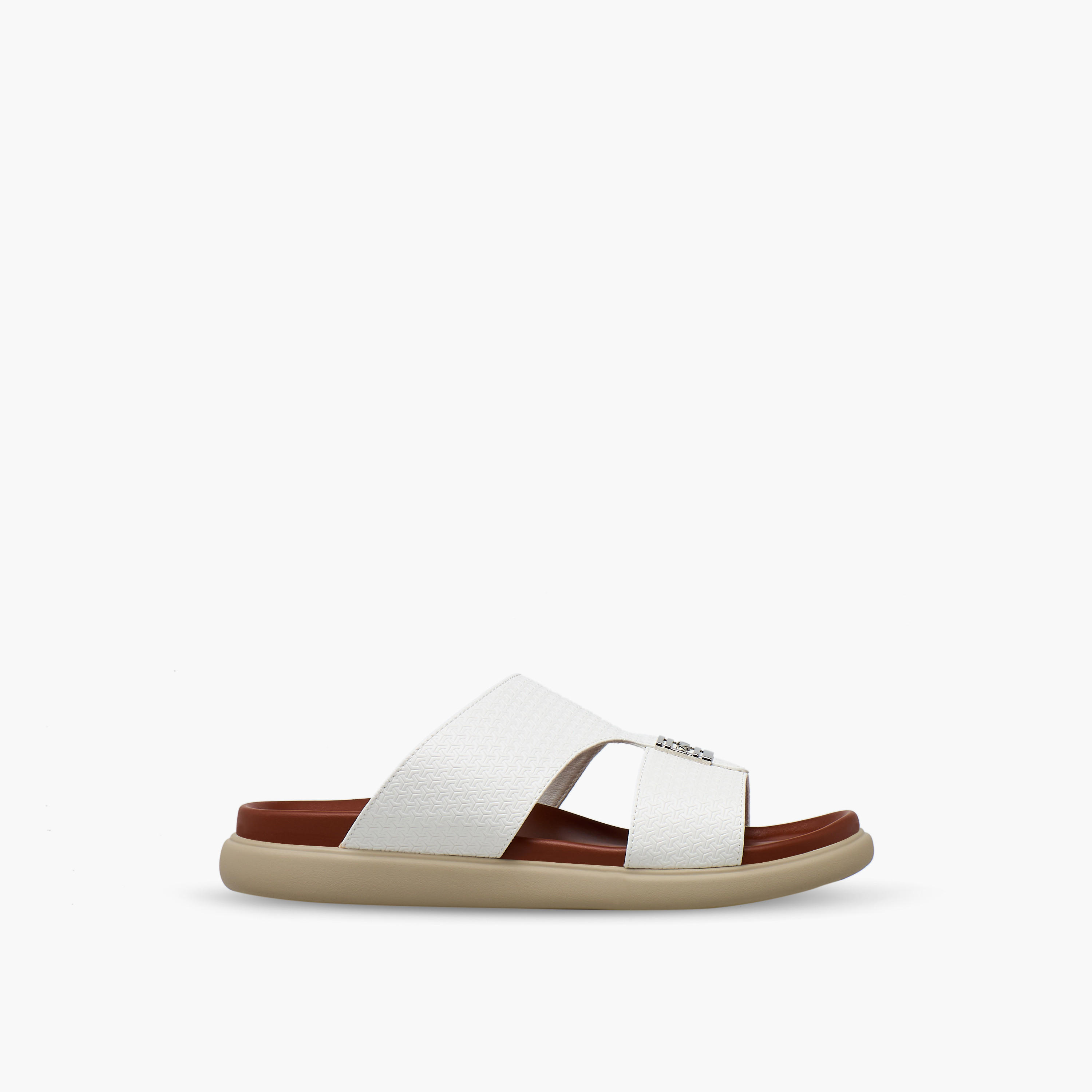 صندل عربي بارز الملمس للرجال من أل بي أل من شو إكسبريس-men-shoes-sandals-image-3