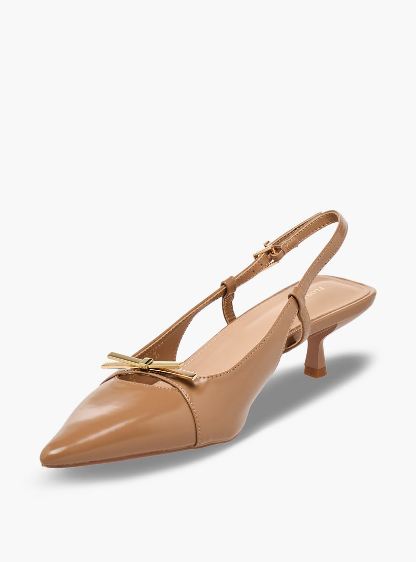 حذاء بكعب صغير ومقدمة مدببة للنساء من فلورا بيلا-women-shoes-sandals-heeled-image-4