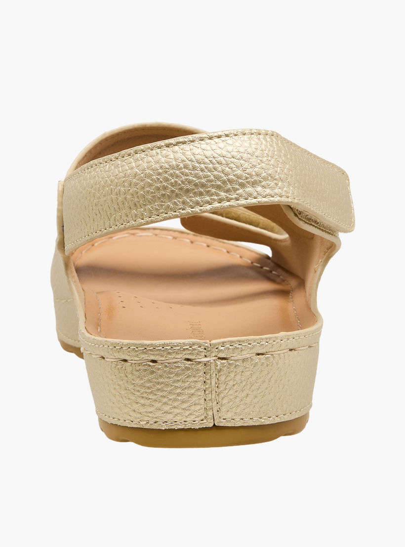 صندل مريح بارز الملمس للنساء من لو كونفورت-women-shoes-flats-sandals-image-4