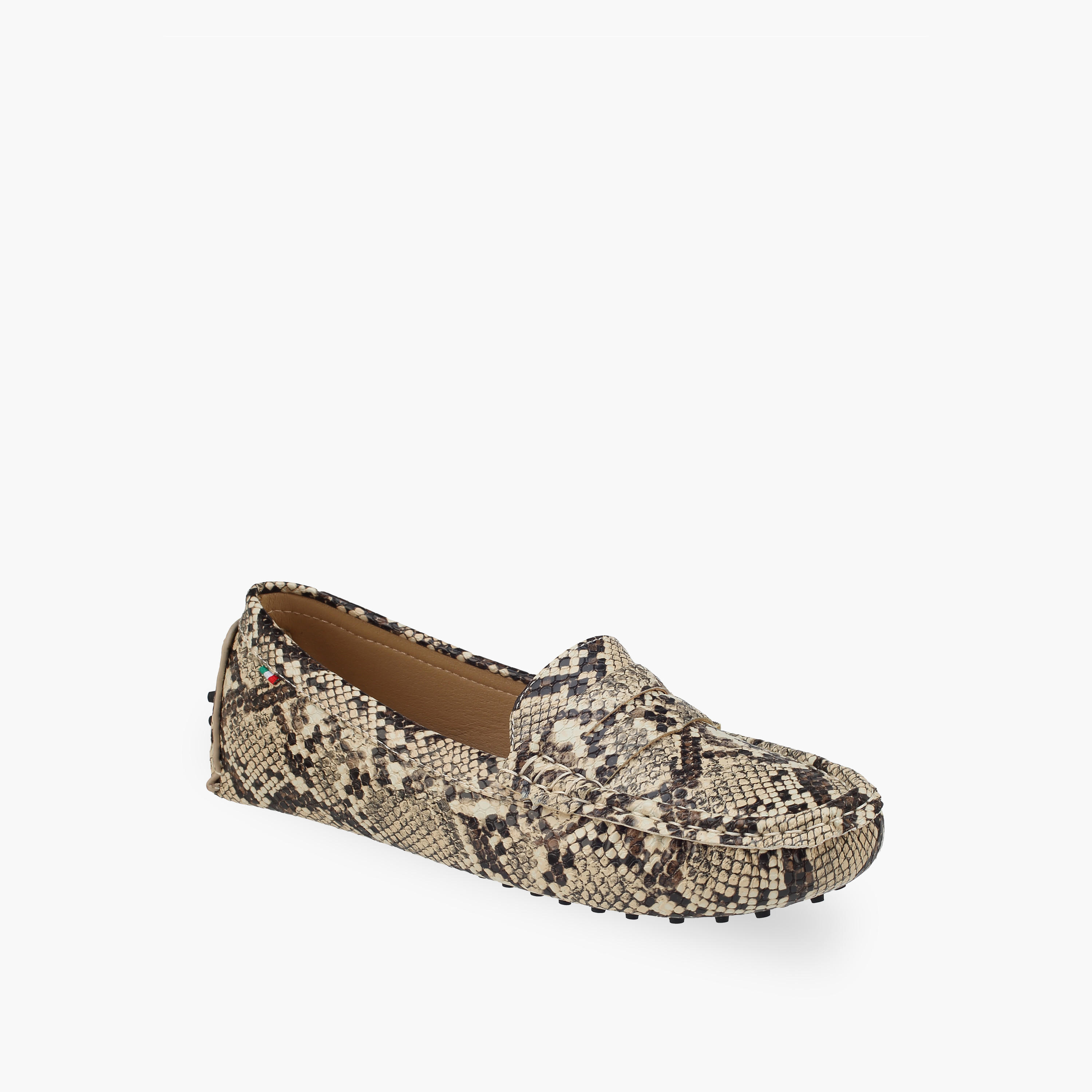 Renzo Ruganni Women Textured Loafers-women-shoes-flats-loafers-image-2