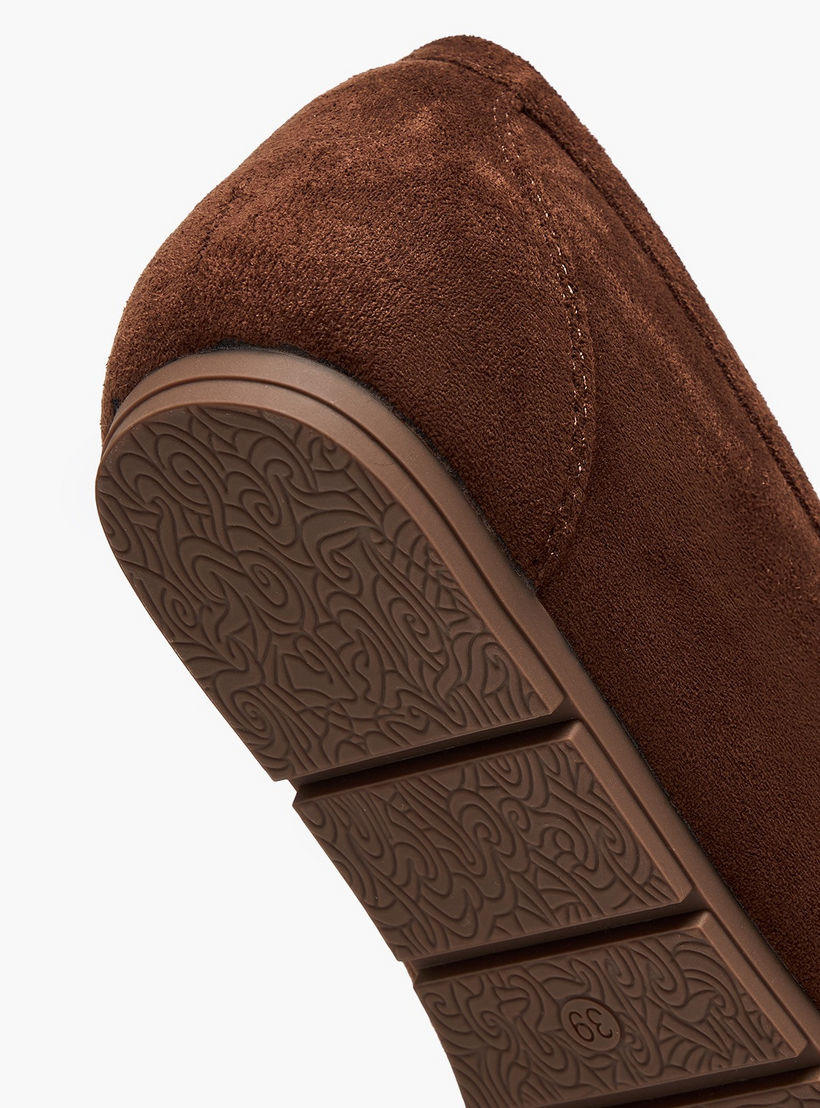 Le Confort Women Suede Loafers-women-shoes-loafersandmoccasins-image-8