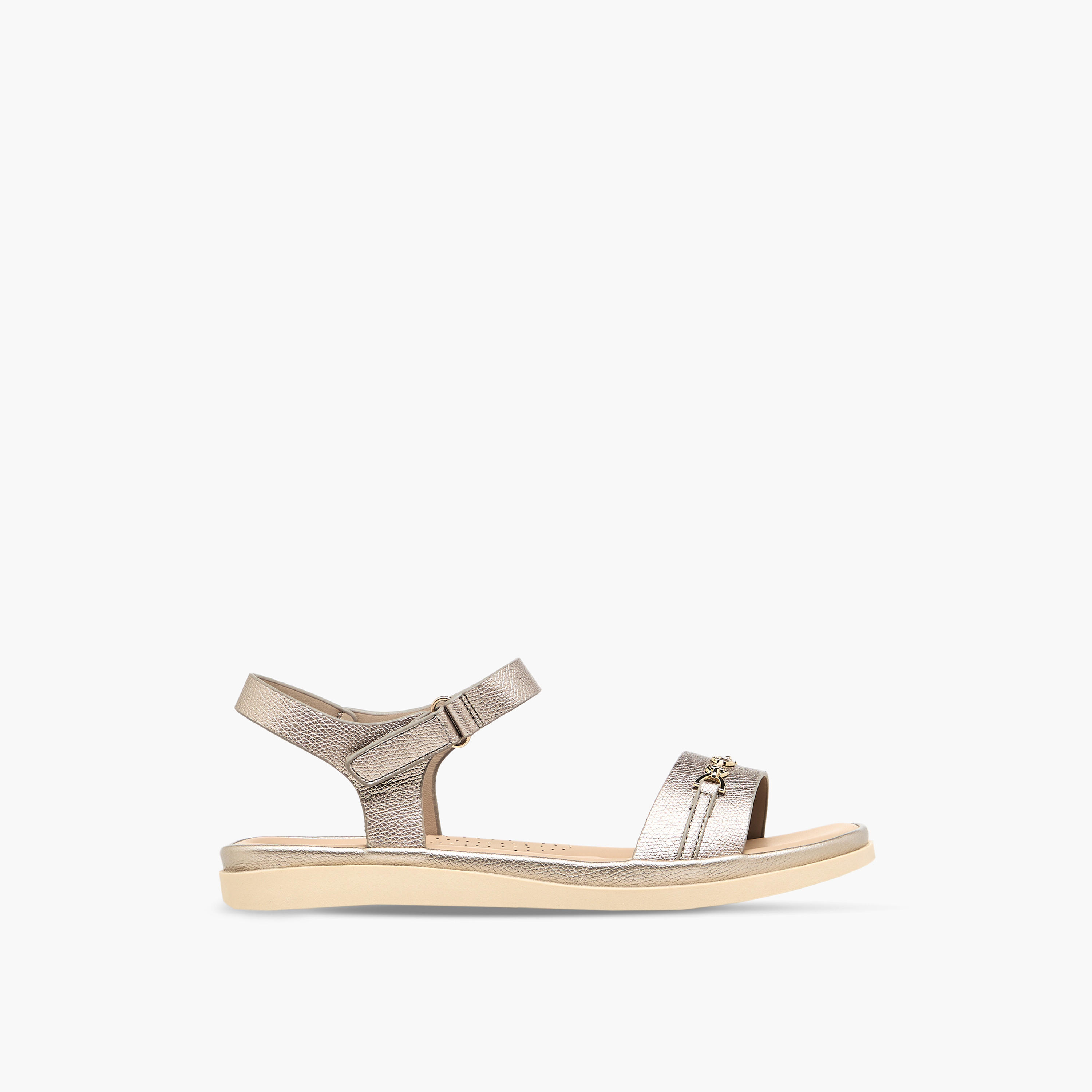 صندل بشريط إغلاق لاصق للنساء من لو كونفورت-women-shoes-flats-sandals-image-3