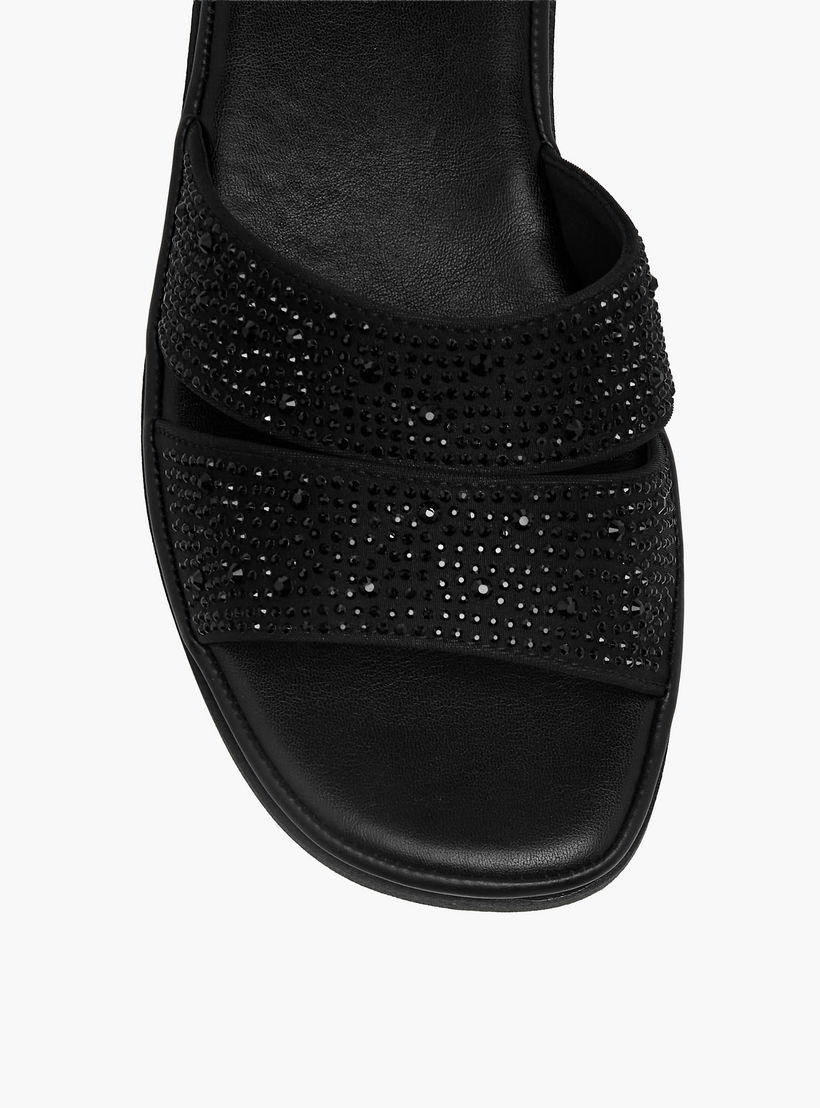 صندل مزين سهل الارتداء للنساء من لو كونفورت-women-shoes-flats-sandals-image-4