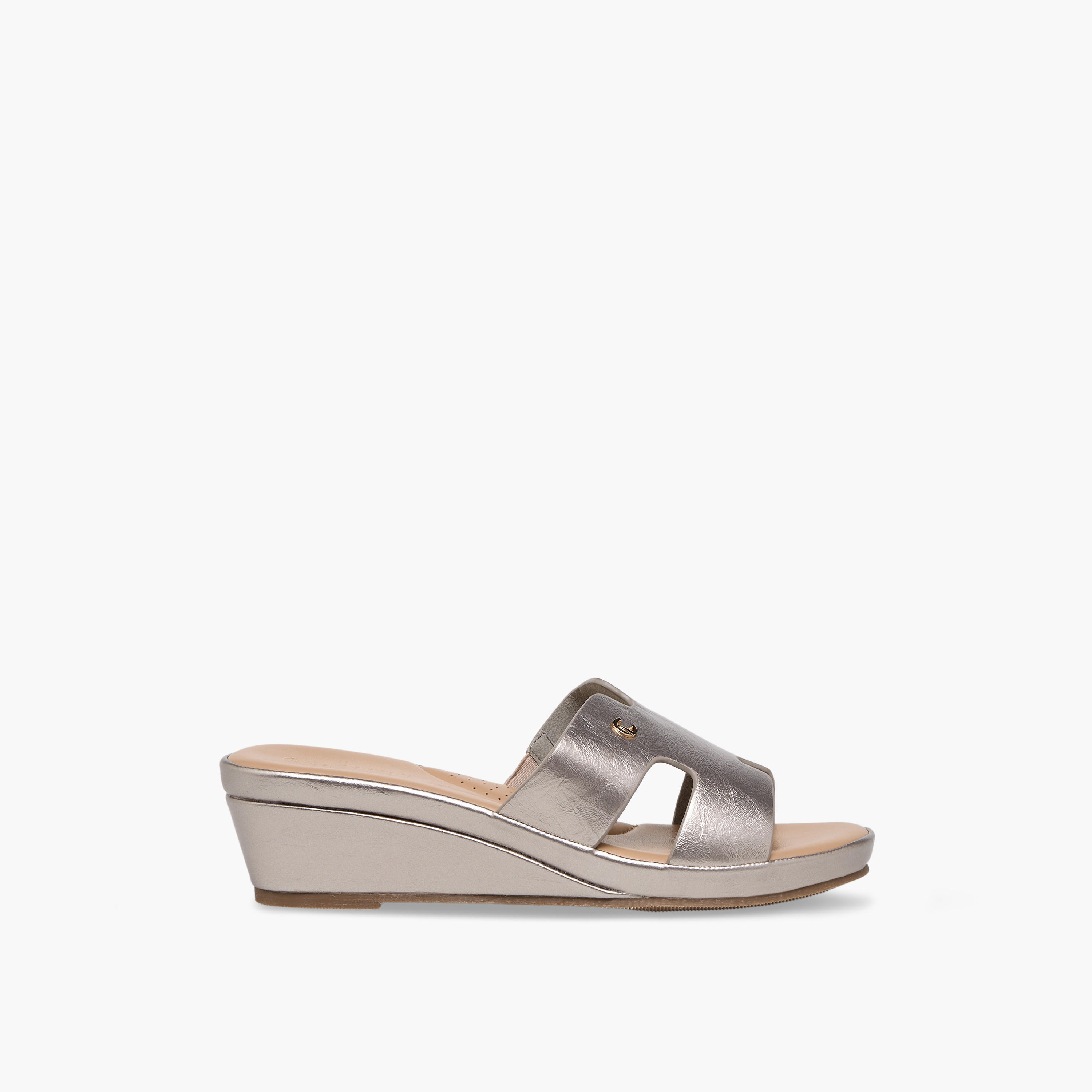 Le Confort Women Slip-On Wedge Heel Sandals-women-shoes-sandals-heeled-image-3