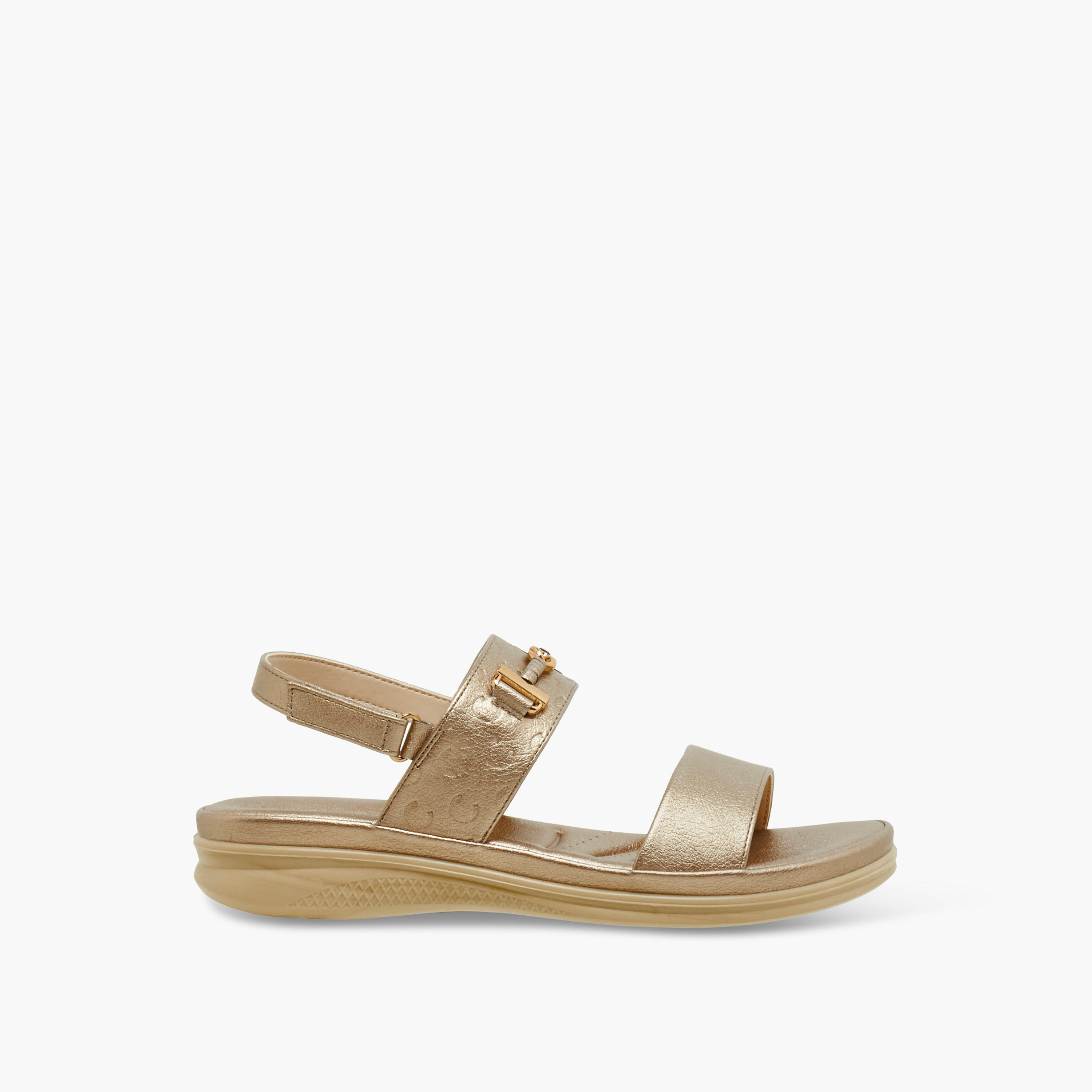 صندل بشريط إغلاق لاصق للنساء من لو كونفورت-women-shoes-flats-sandals-image-3