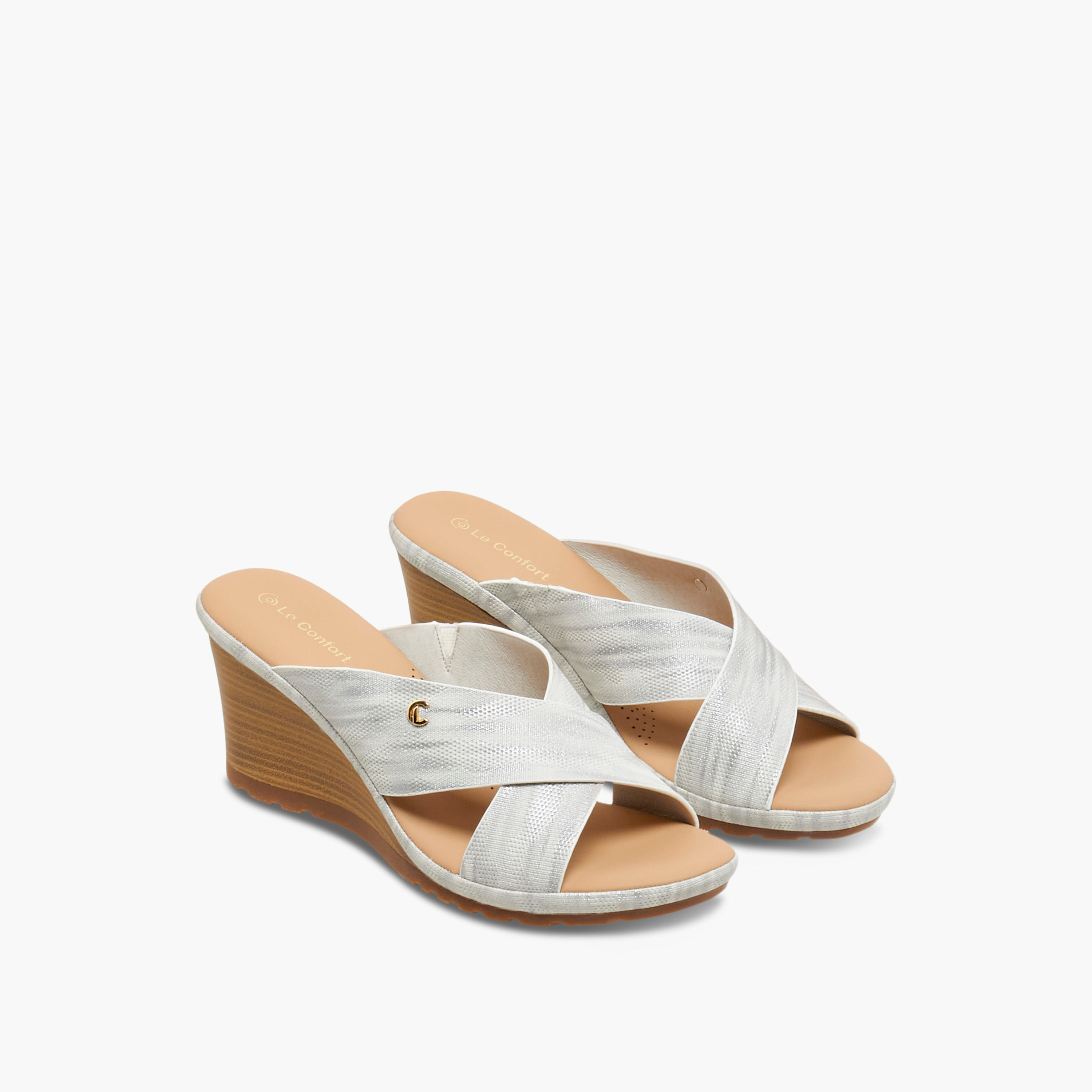 صندل بحزام متقاطع وكعب ويدج للنساء من لو كونفورت-women-shoes-sandals-heeled-image-1