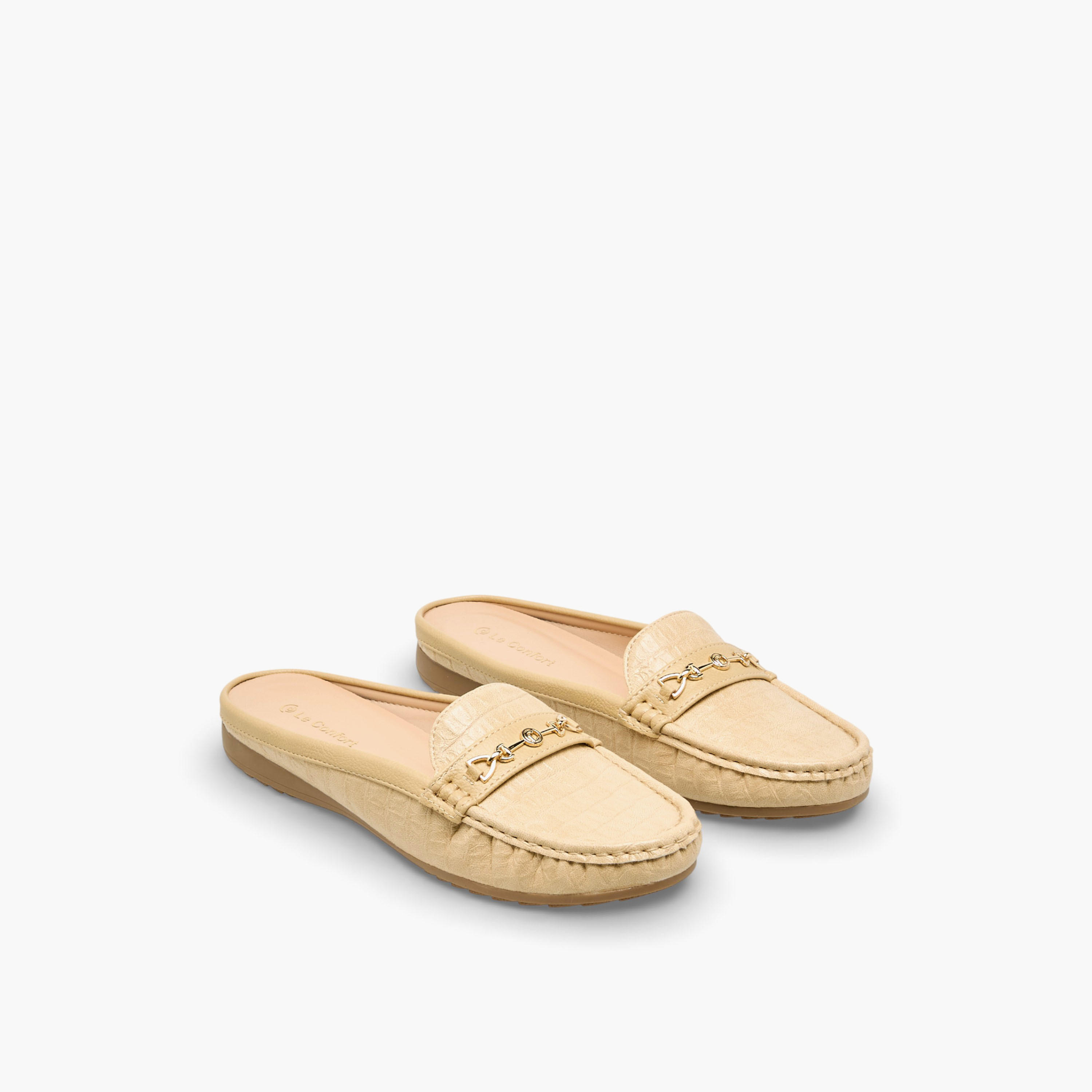 حذاء ميول بزينة معدن للنساء من لو كونفورت-women-shoes-flats-mules-image-1