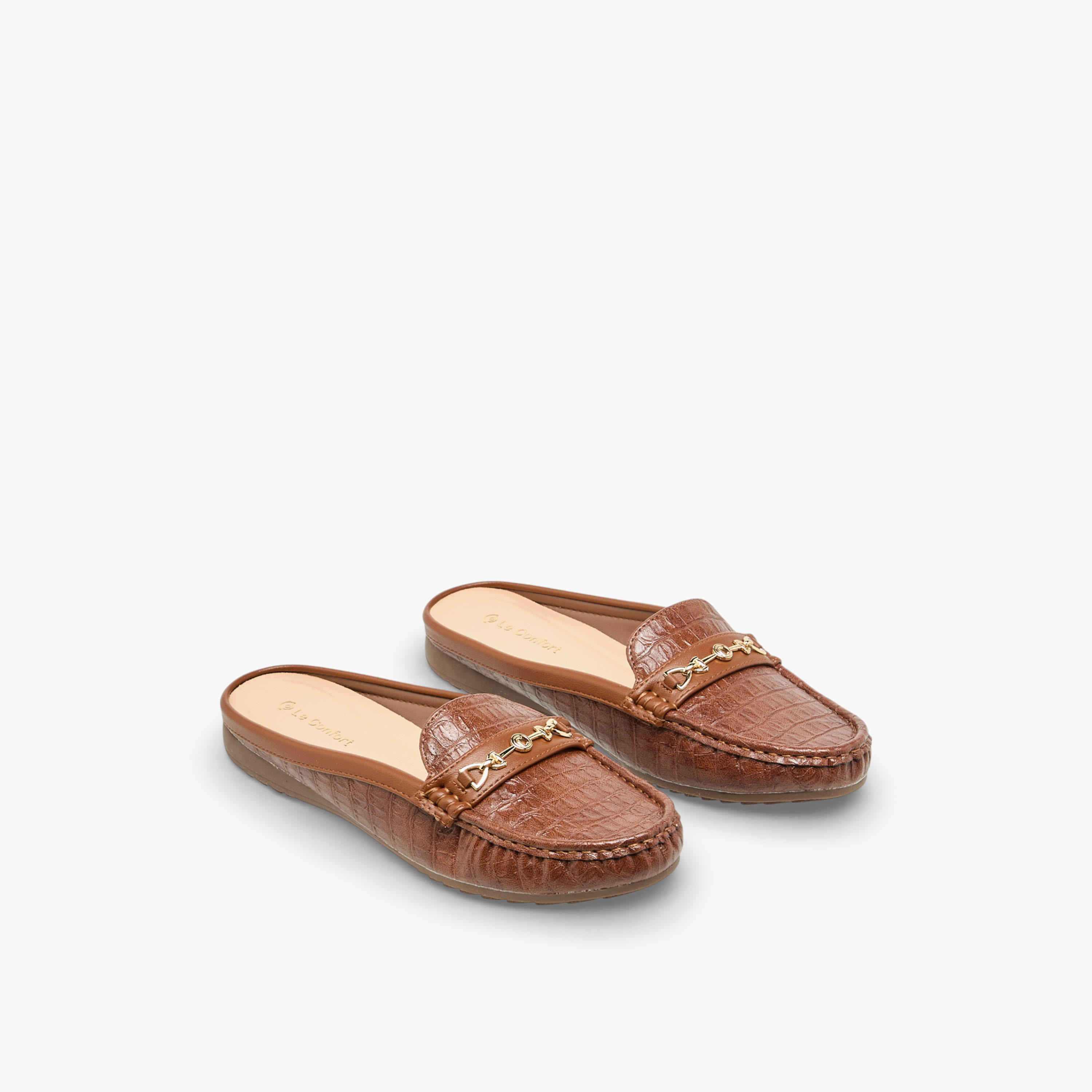 حذاء ميول بزينة معدن للنساء من لو كونفورت-women-shoes-flats-mules-image-1