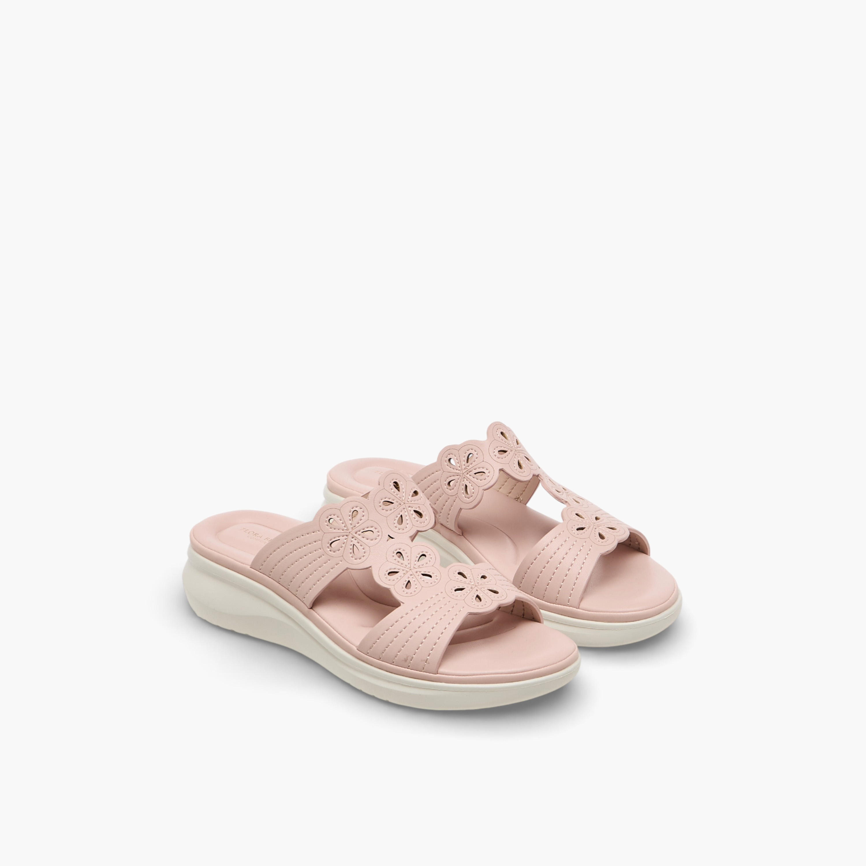 صندل بكعب ويدج وتفاصيل زهور مفرغة للنساء من فلورا بيلا-women-shoes-flats-sandals-image-1