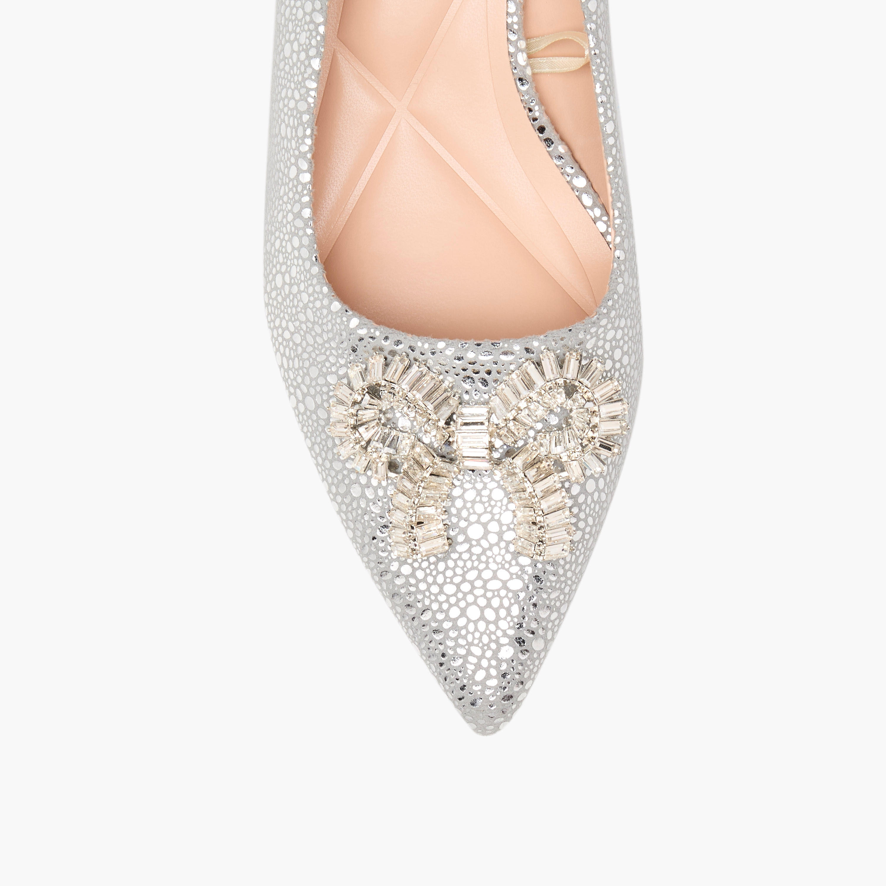 حذاء بومب مزين بفيونكة للنساء من سيليست-women-shoes-heels-image-4