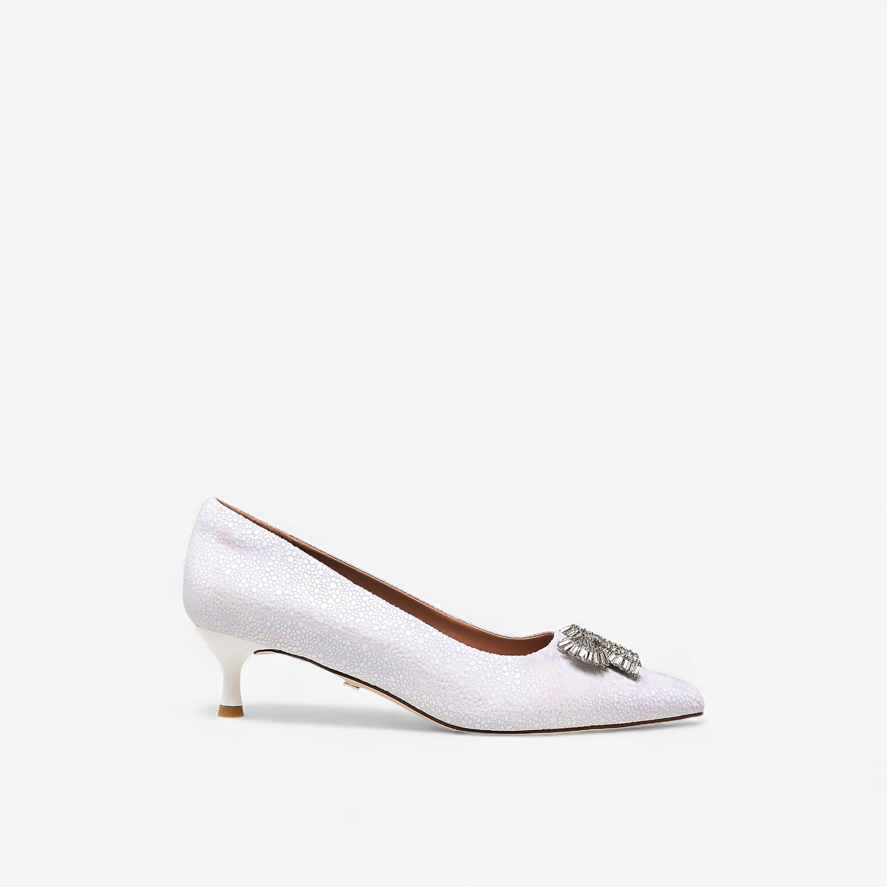 حذاء بومب مزين بفيونكة للنساء من سيليست-women-shoes-heels-image-3
