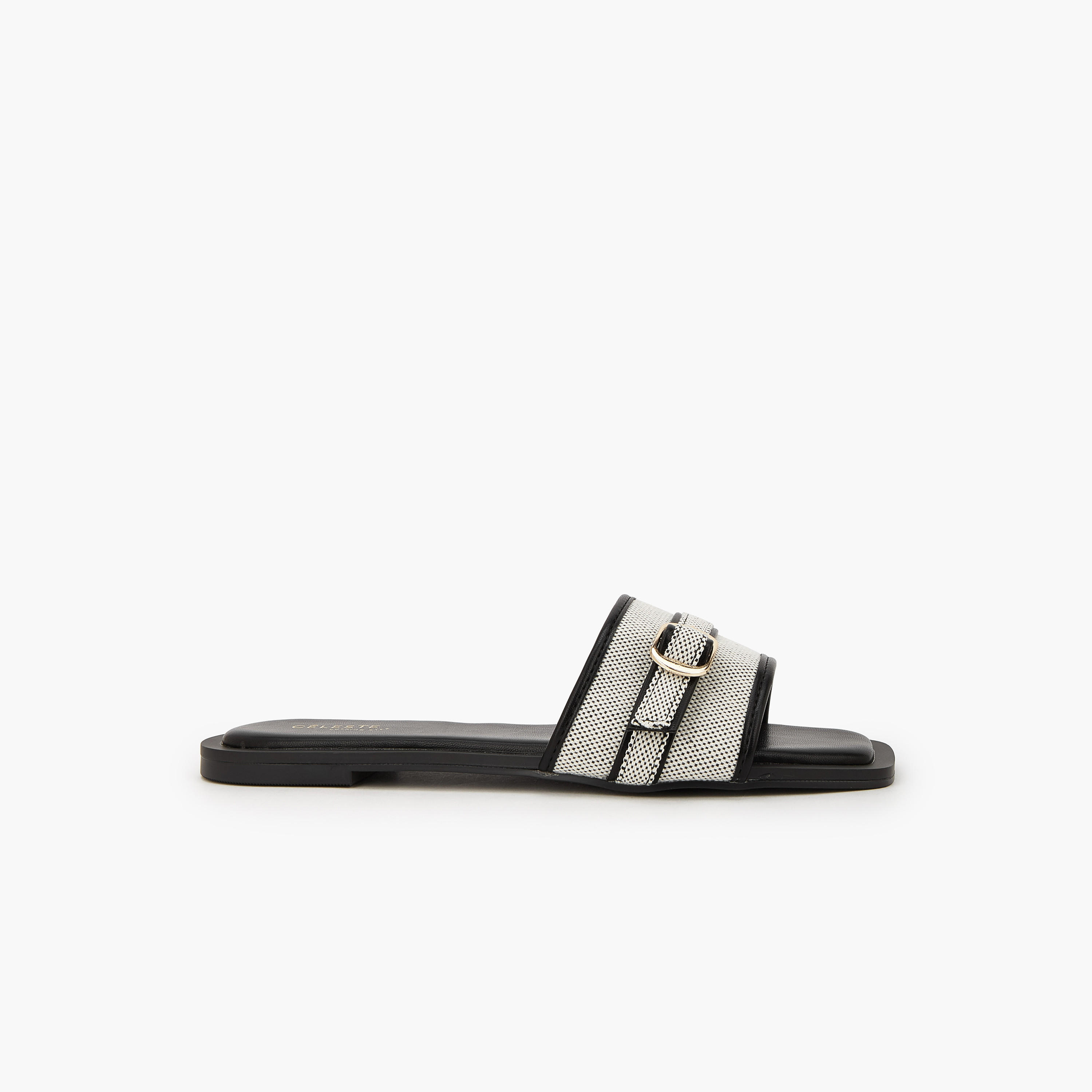 صندل مسطح بارز الملمس بتفاصيل إبزيم للنساء من سيليست-women-shoes-sandals-flats-image-3