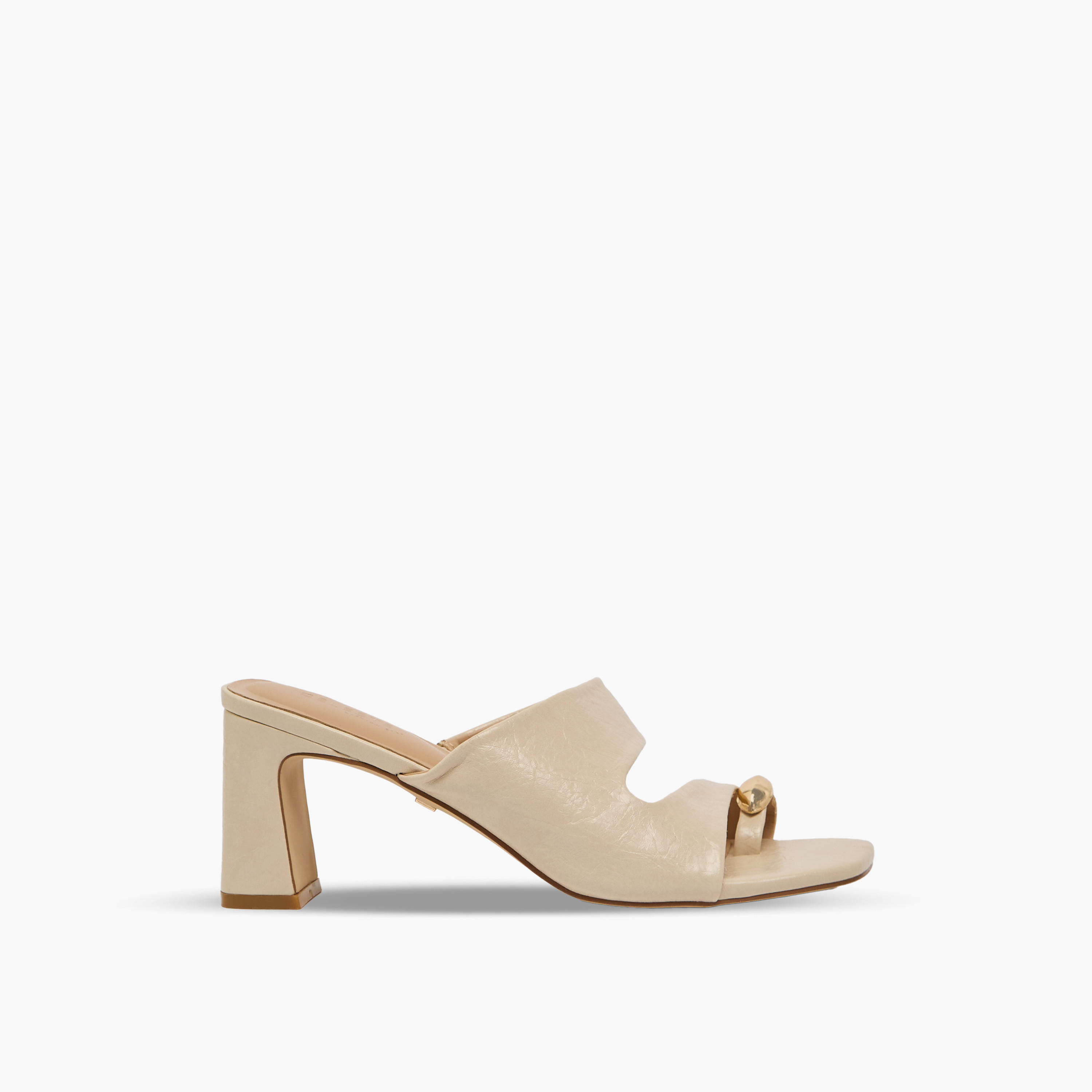 صندل بكعب عريض وتصميم مجعد بارز الملمس للنساء من سيليست-women-shoes-sandals-heeled-image-3