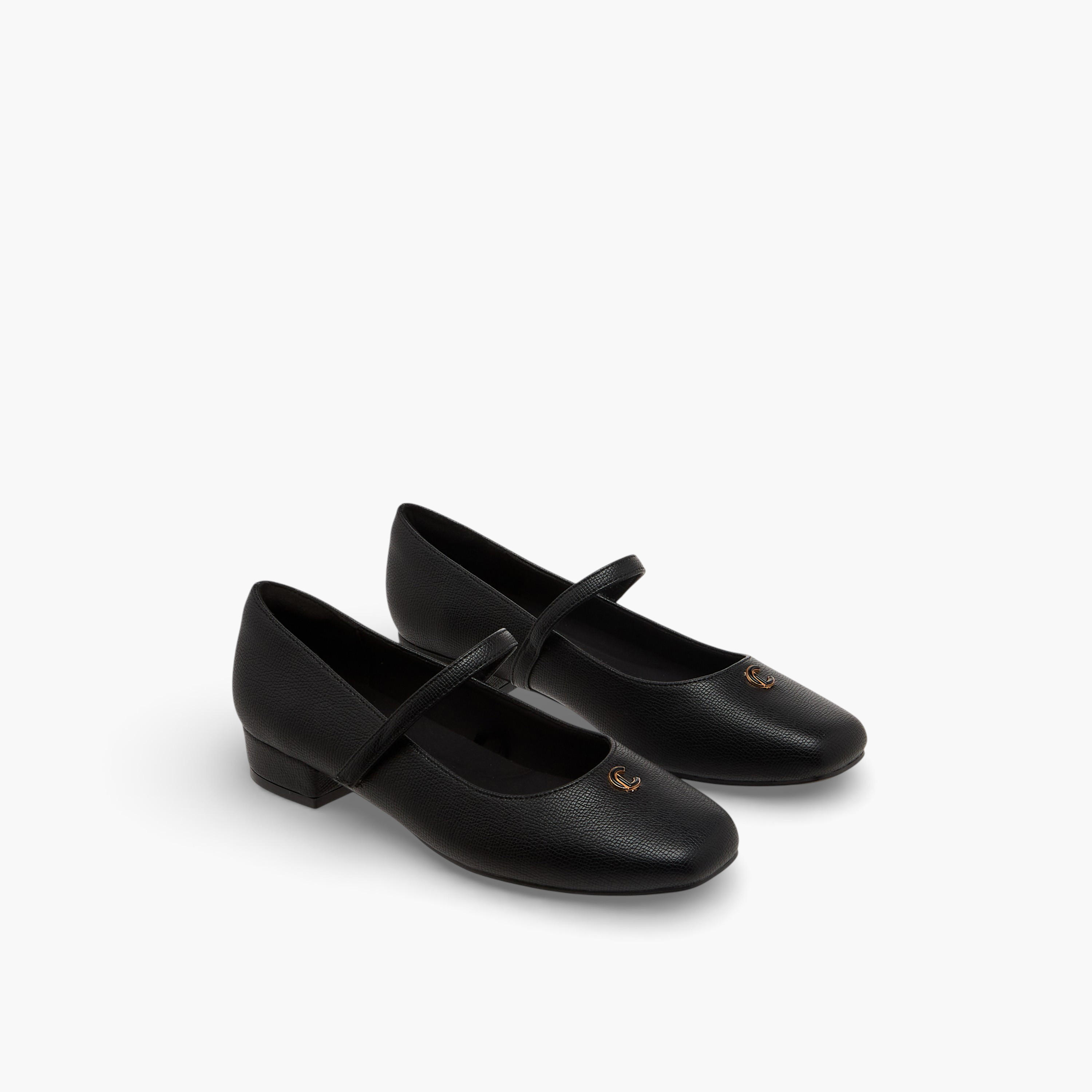 حذاء ماري جين بشريط إغلاق لاصق للنساء من لو كونفورت-women-shoes-heels-image-1