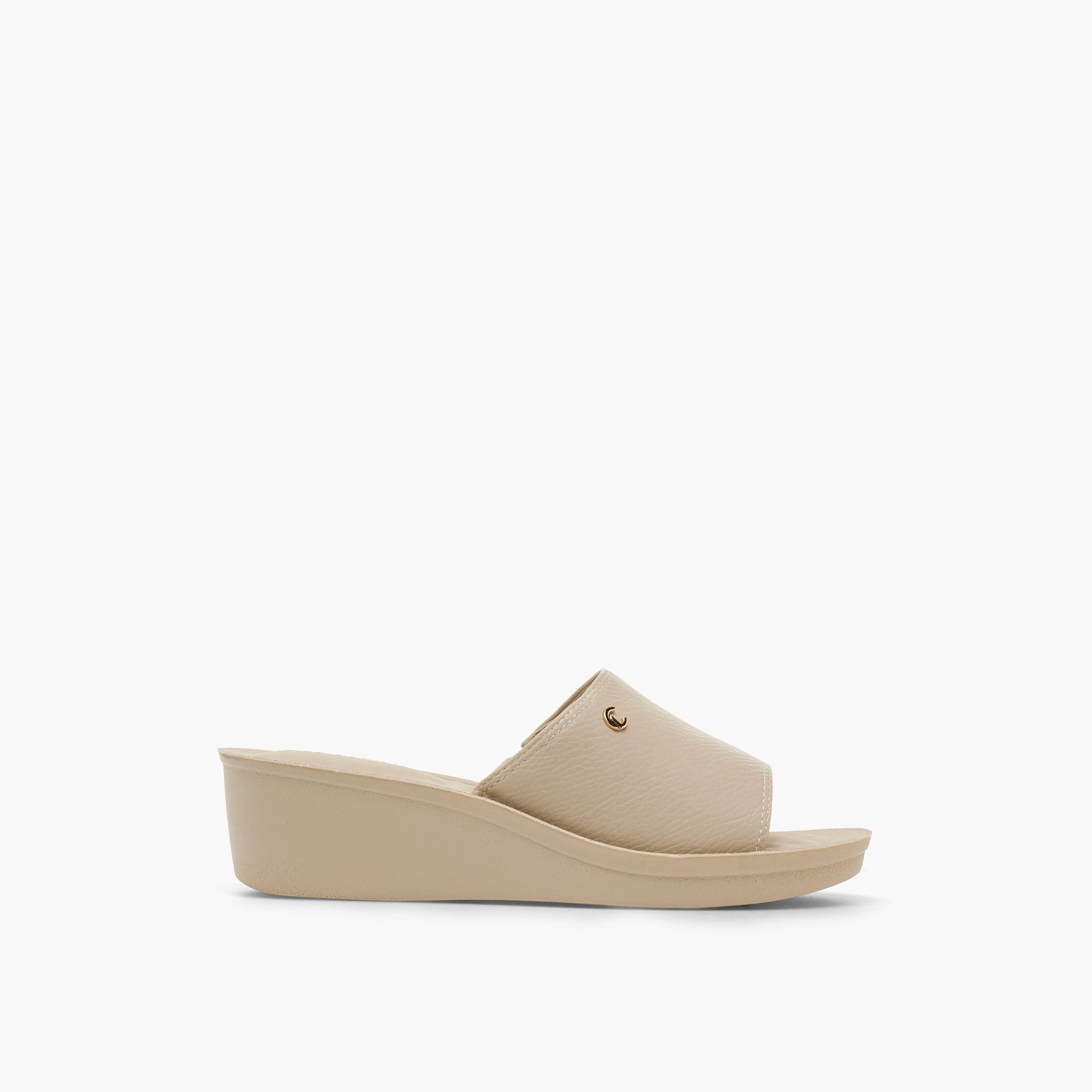 Le Confort Women Wedge Heel Comfort Sandals-women-shoes-sandals-heeled-image-3