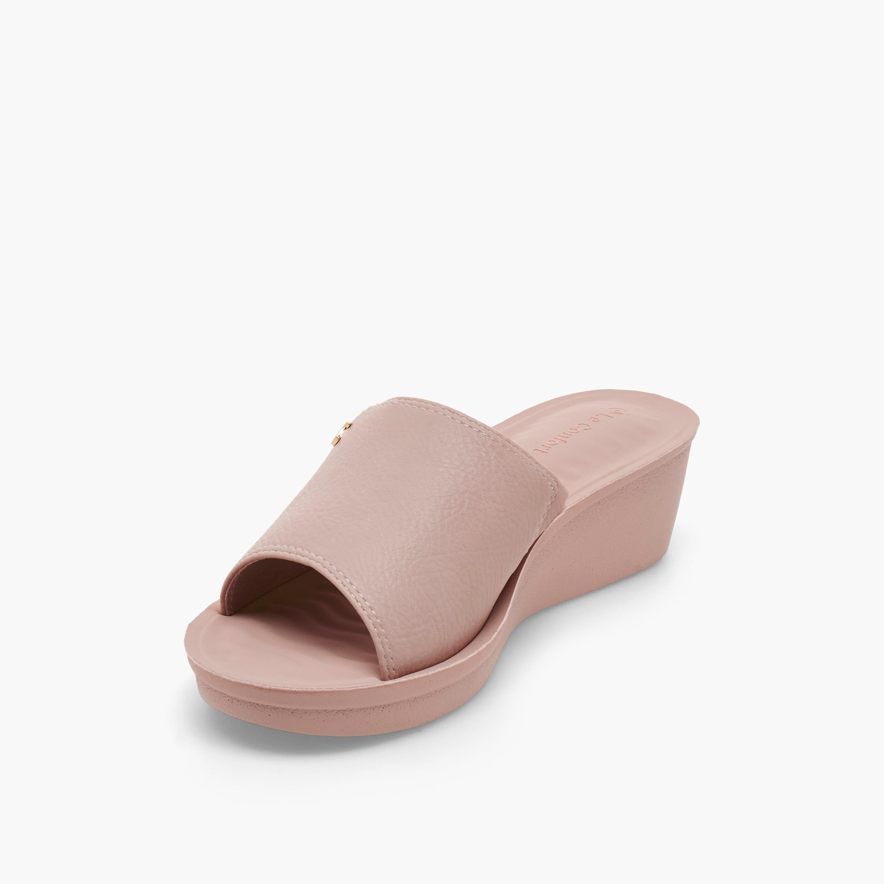 Le Confort Women Wedge Heel Comfort Sandals-women-shoes-sandals-heeled-image-4