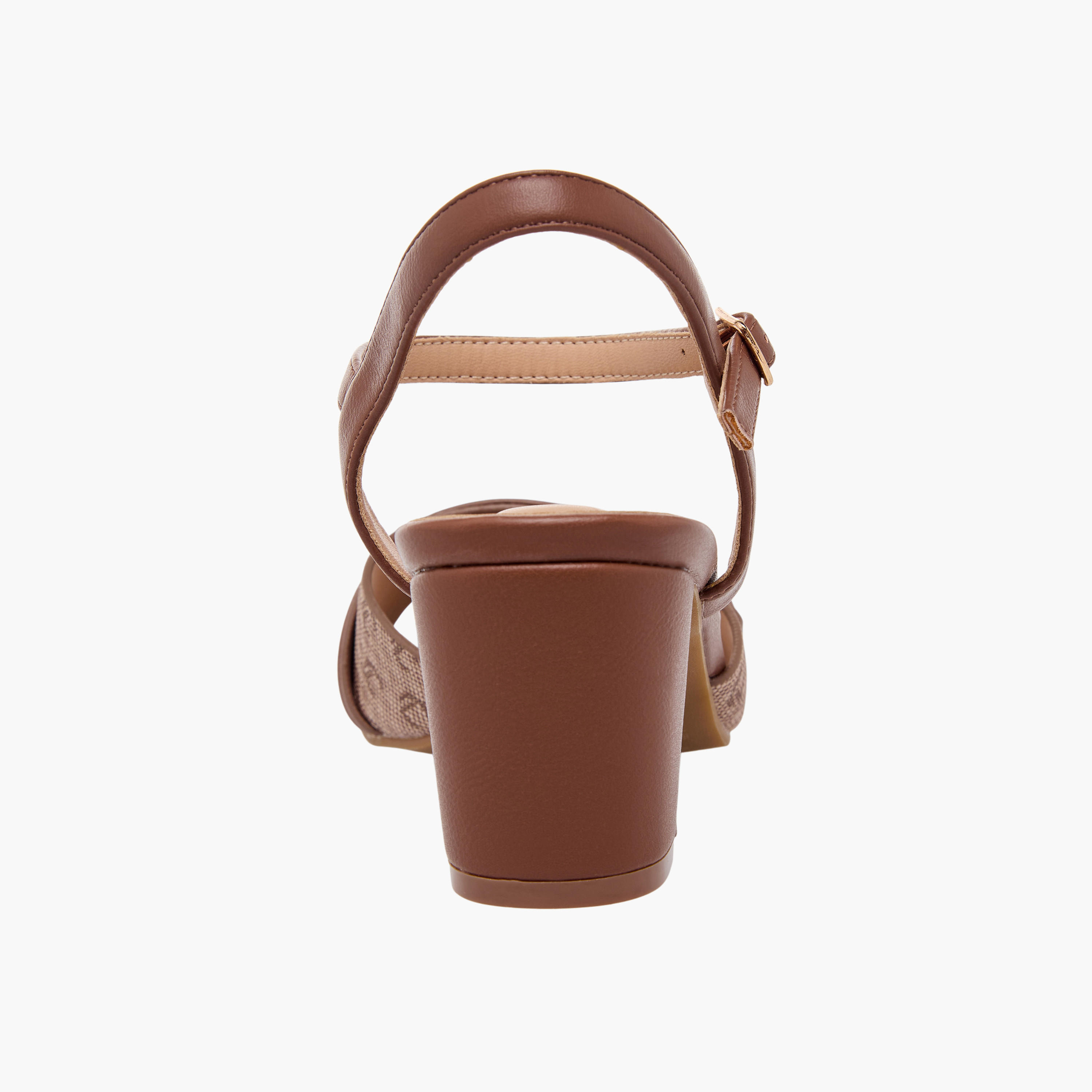 صندل بكعب سميك وطبعات مونوجرام للنساء من لو كونفورت-women-shoes-sandals-heeled-image-8