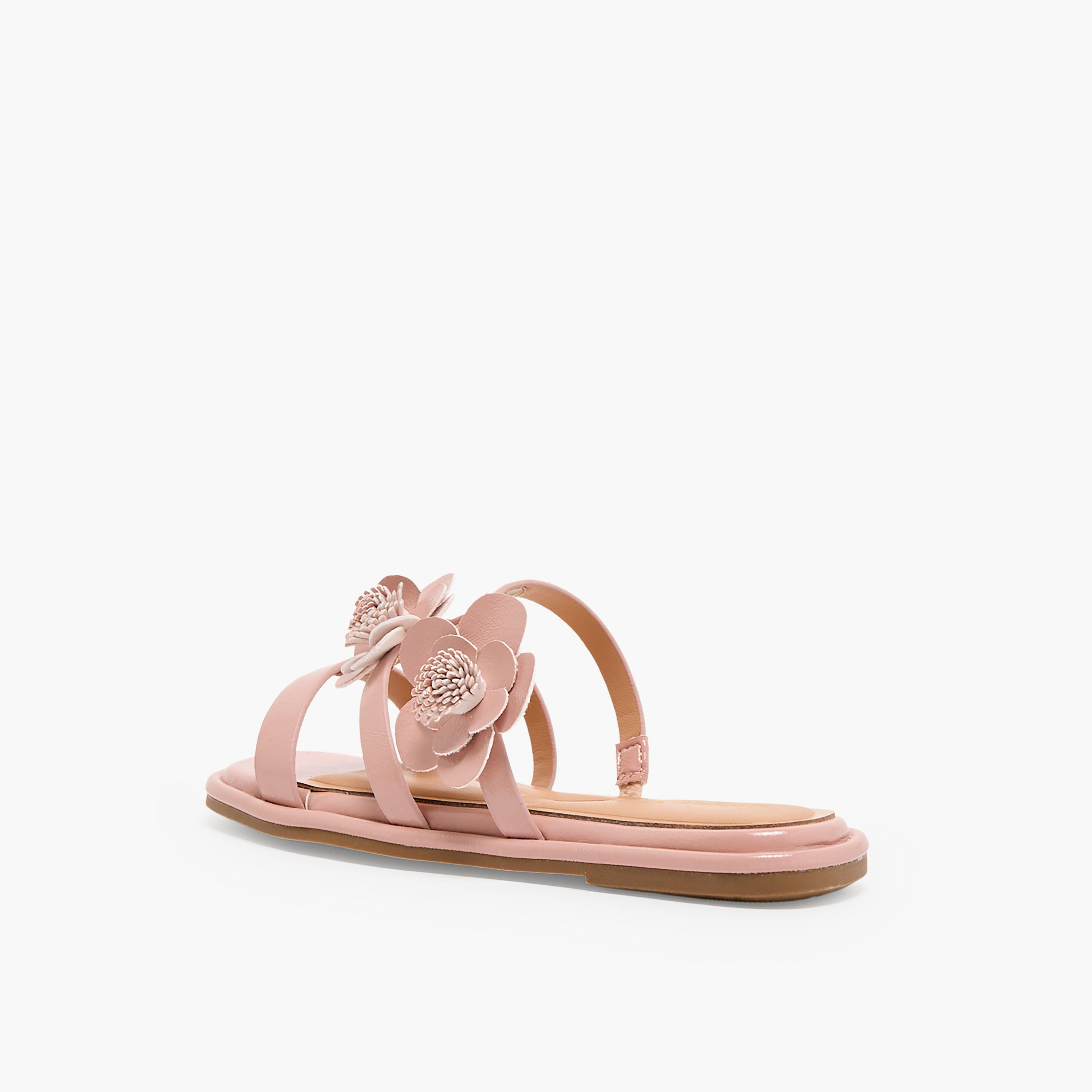 صندل سهل الارتداء بزينة أزهار للبنات من ليتل ميسي-girls-shoes-sandals-image-4