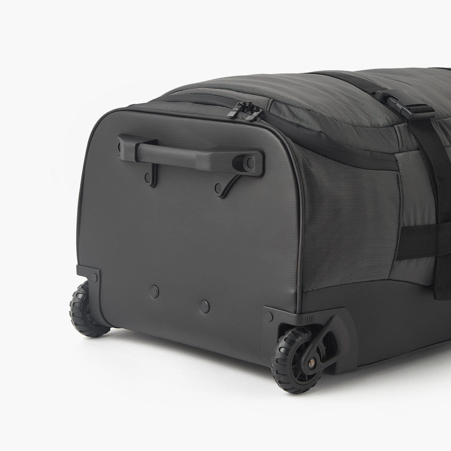 شنطة دافل بسحاب إغلاق وبمقبض سحب وطبعات من كابا-travel-luggagesandbags-dufflebags-image-7
