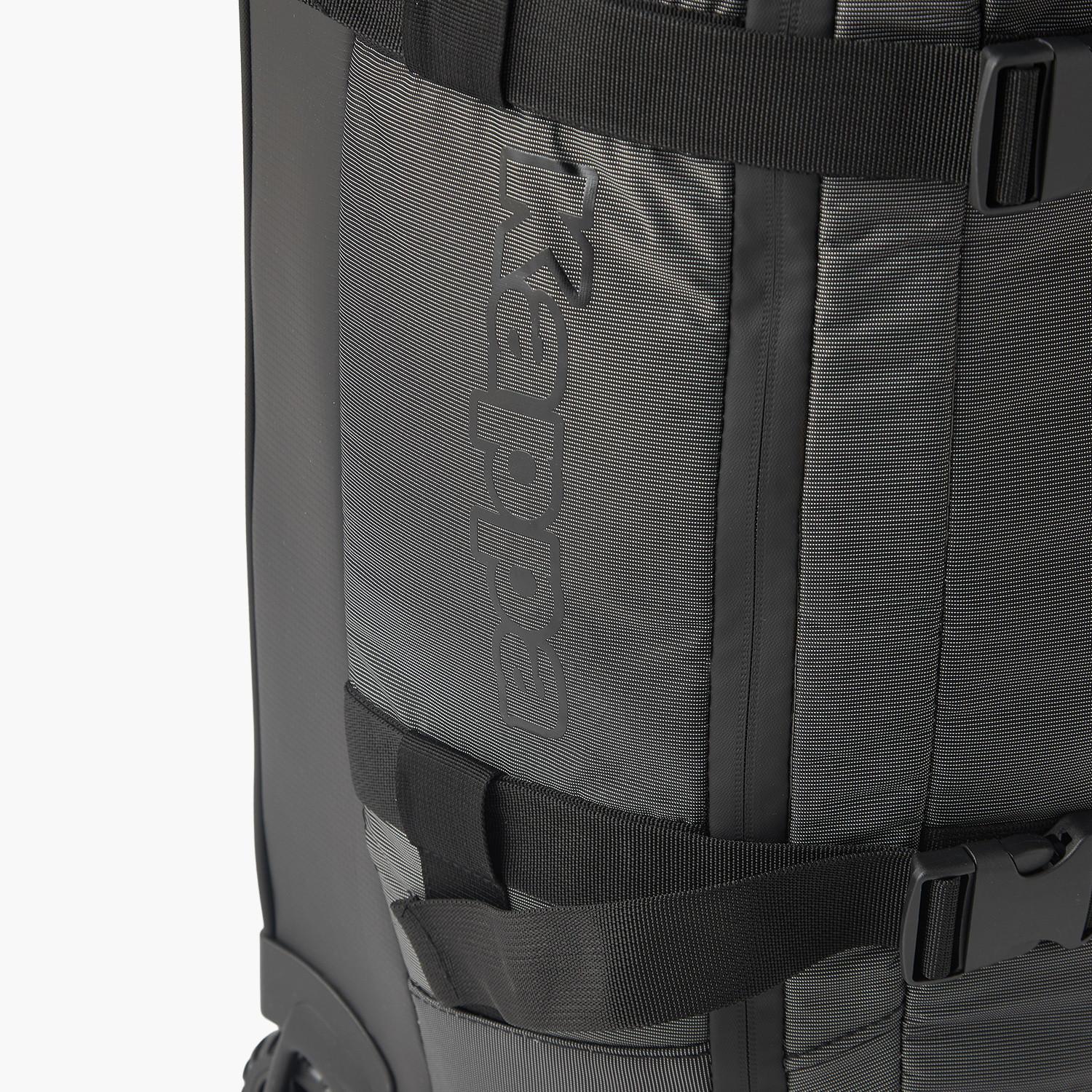 شنطة دافل بسحاب إغلاق وبمقبض سحب وطبعات من كابا-travel-luggagesandbags-dufflebags-image-8
