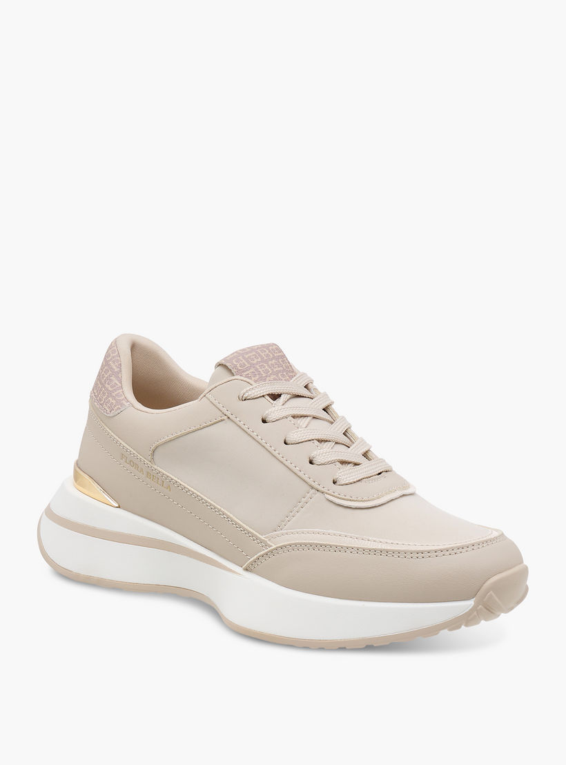 حذاء سنيكرز برباط إغلاق وطبعات مونوجرام من فلورا بيلا-women-shoes-sneakers-image-2
