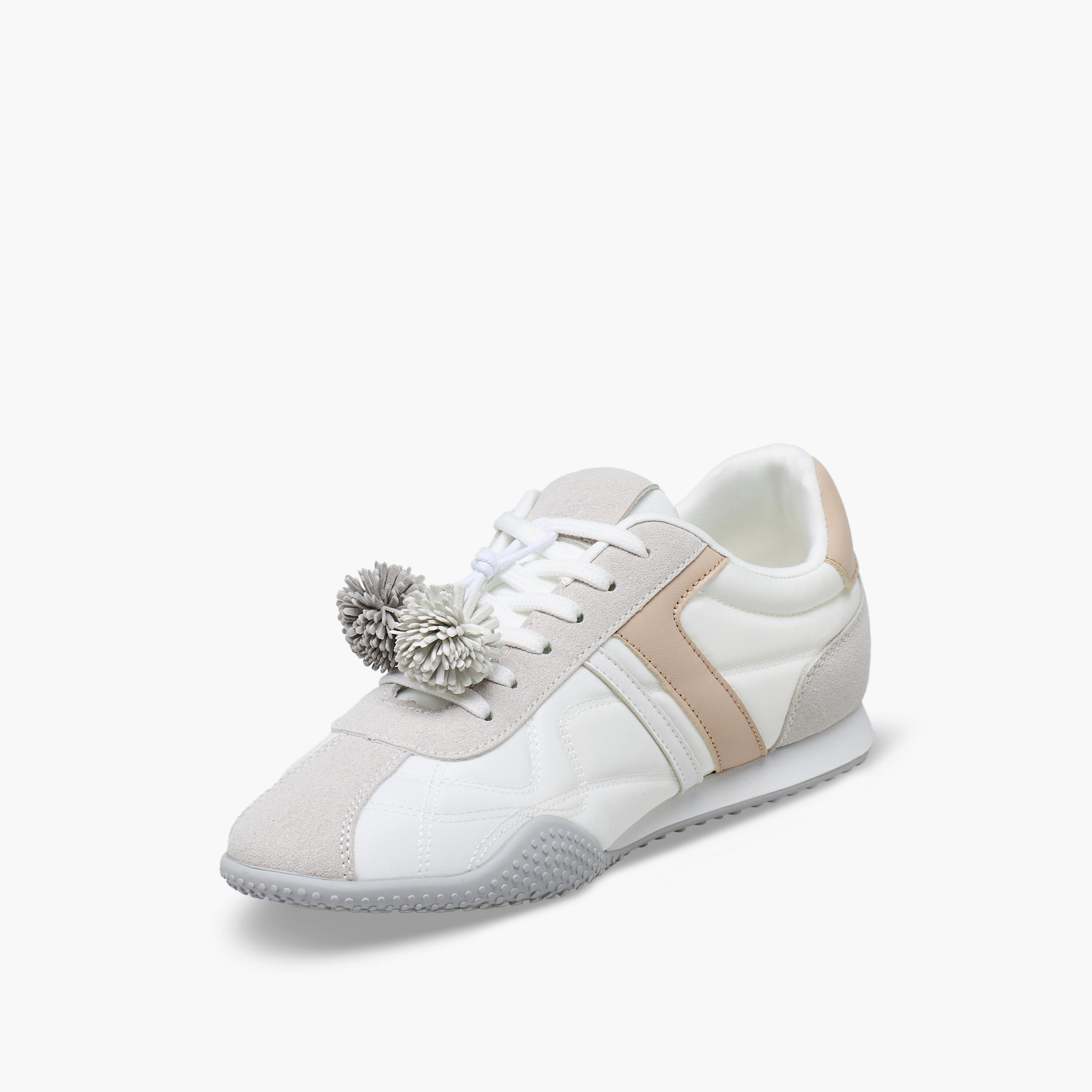 حذاء سنيكرز برقبة للكاحل وزينة بوم بوم للنساء من فلورا بيلا-women-shoes-sneakers-image-4