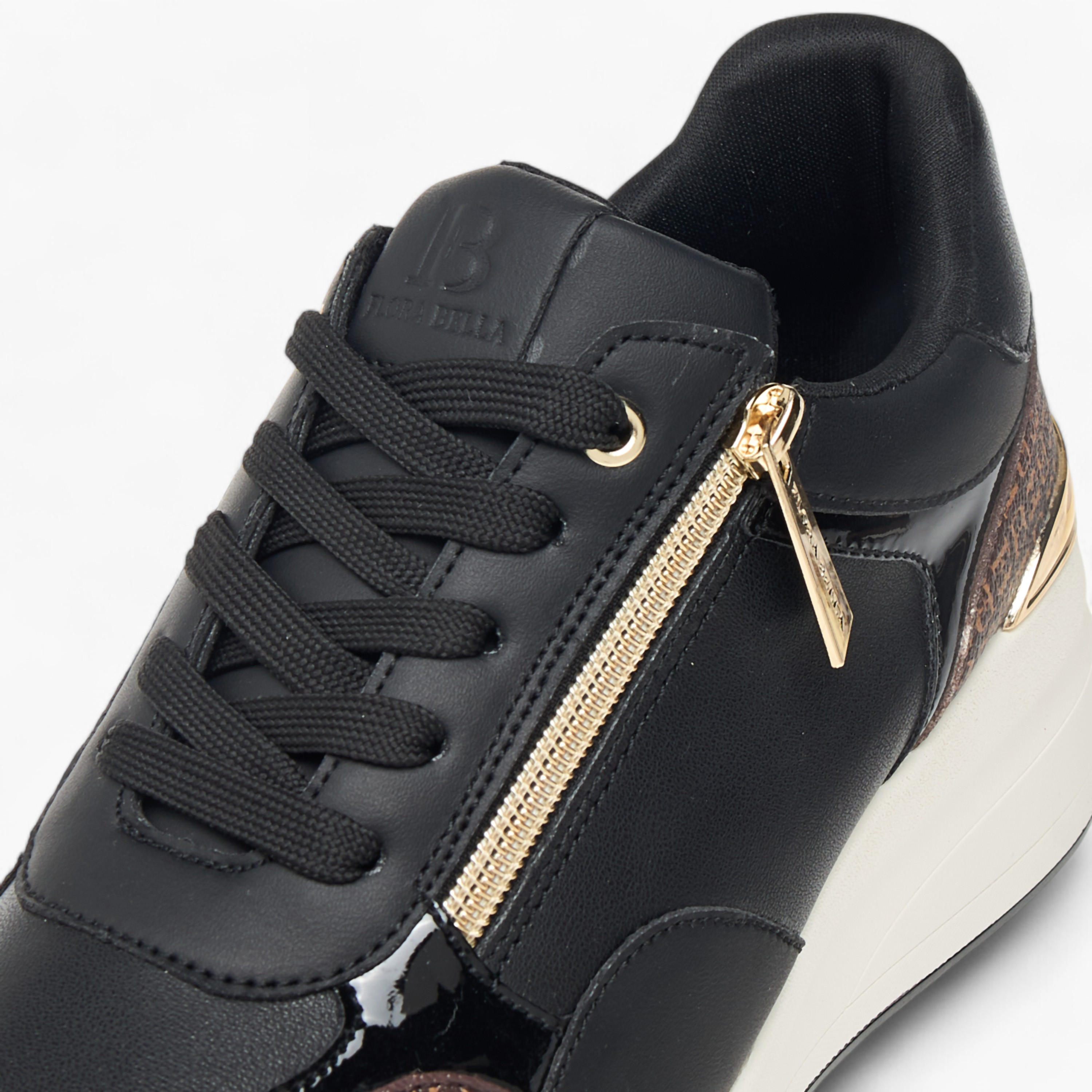 حذاء سنيكرز بطبعات مونوجرام ورباط إغلاق من فلورا بيلا-women-shoes-sneakers-image-4