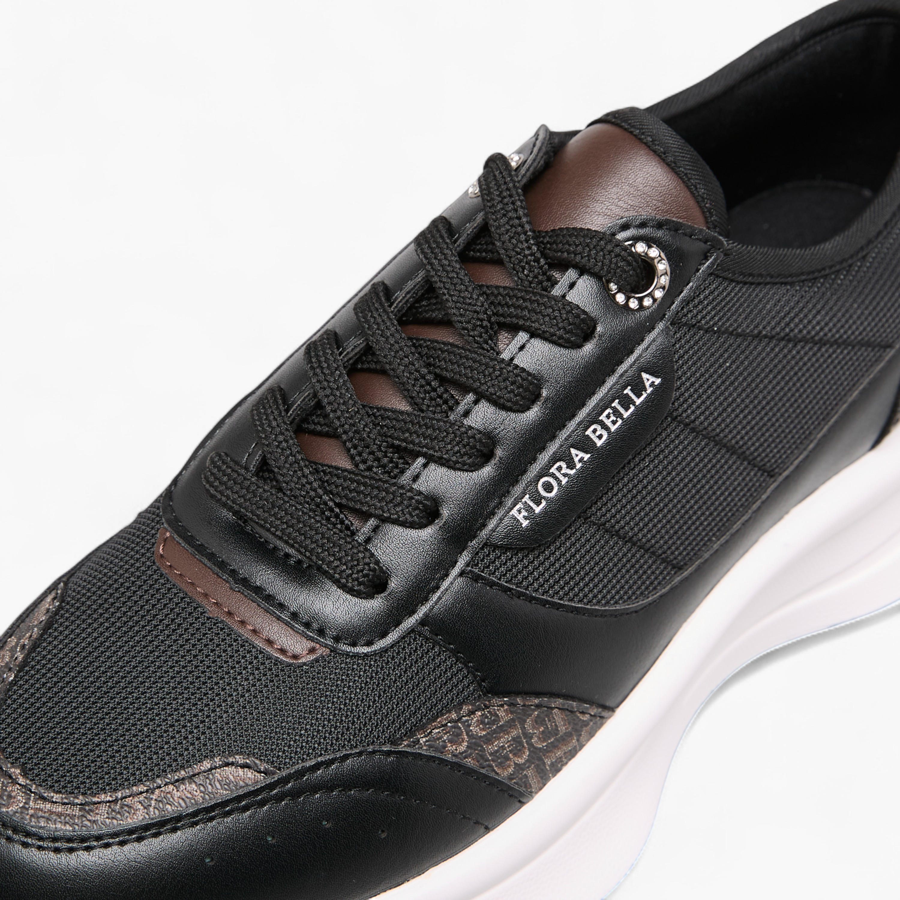 حذاء سنيكرز برباط إغلاق وطبعات مونوجرام من فلورا بيلا-women-shoes-sneakers-image-4
