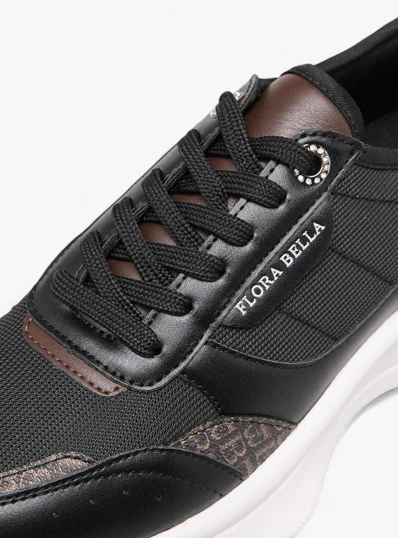 حذاء سنيكرز برباط إغلاق وطبعات مونوجرام من فلورا بيلا-women-shoes-sneakers-image-4