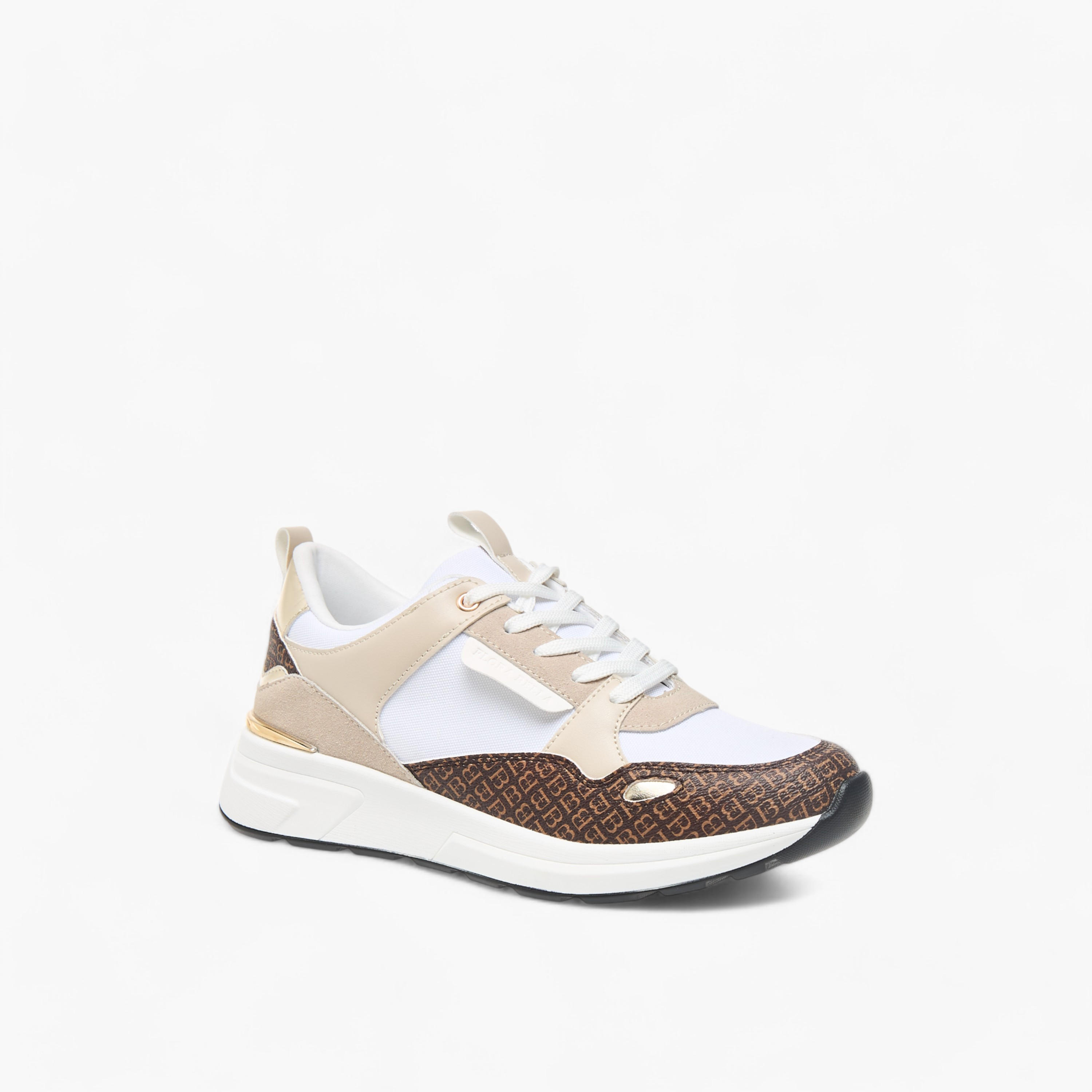 حذاء سنيكرز بطبعات مونوجرام ورباط إغلاق من فلورا بيلا-women-shoes-sneakers-image-2