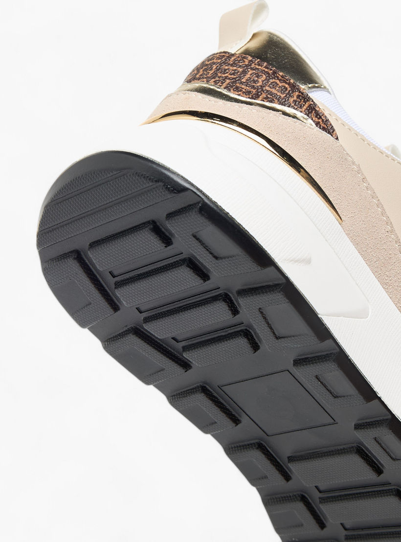 حذاء سنيكرز بطبعات مونوجرام ورباط إغلاق من فلورا بيلا-women-shoes-sneakers-image-4