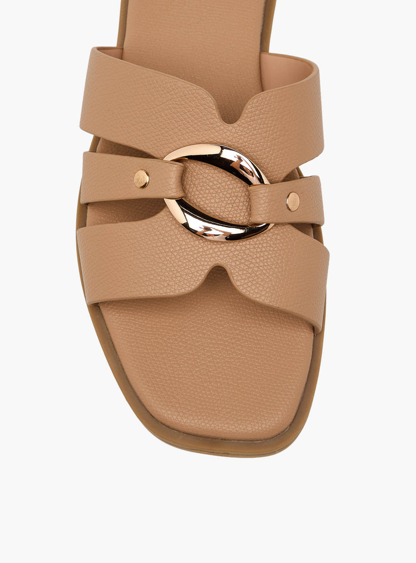 صندل سهل الارتداء للنساء من فلورا بيلا-women-shoes-flats-sandals-image-4