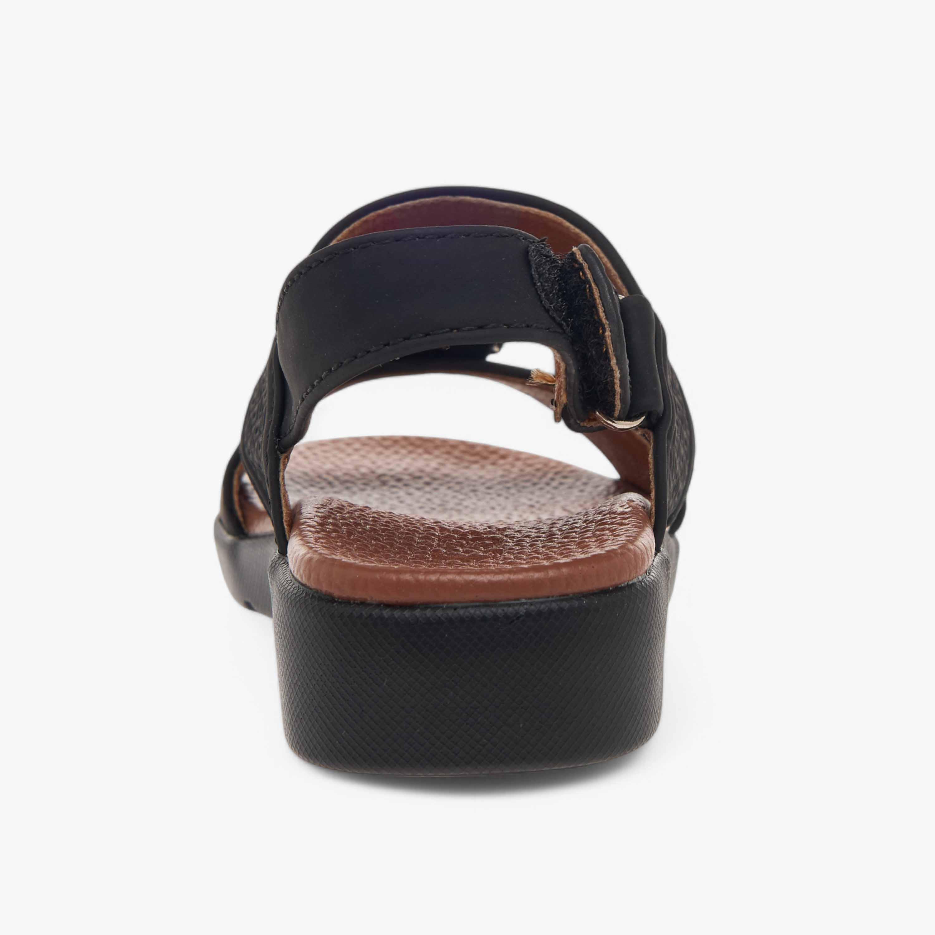 صندل عربي بارز الملمس بشريط إغلاق لاصق إل بي إل من شو إكسبريس-boys-shoes-sandals-image-4
