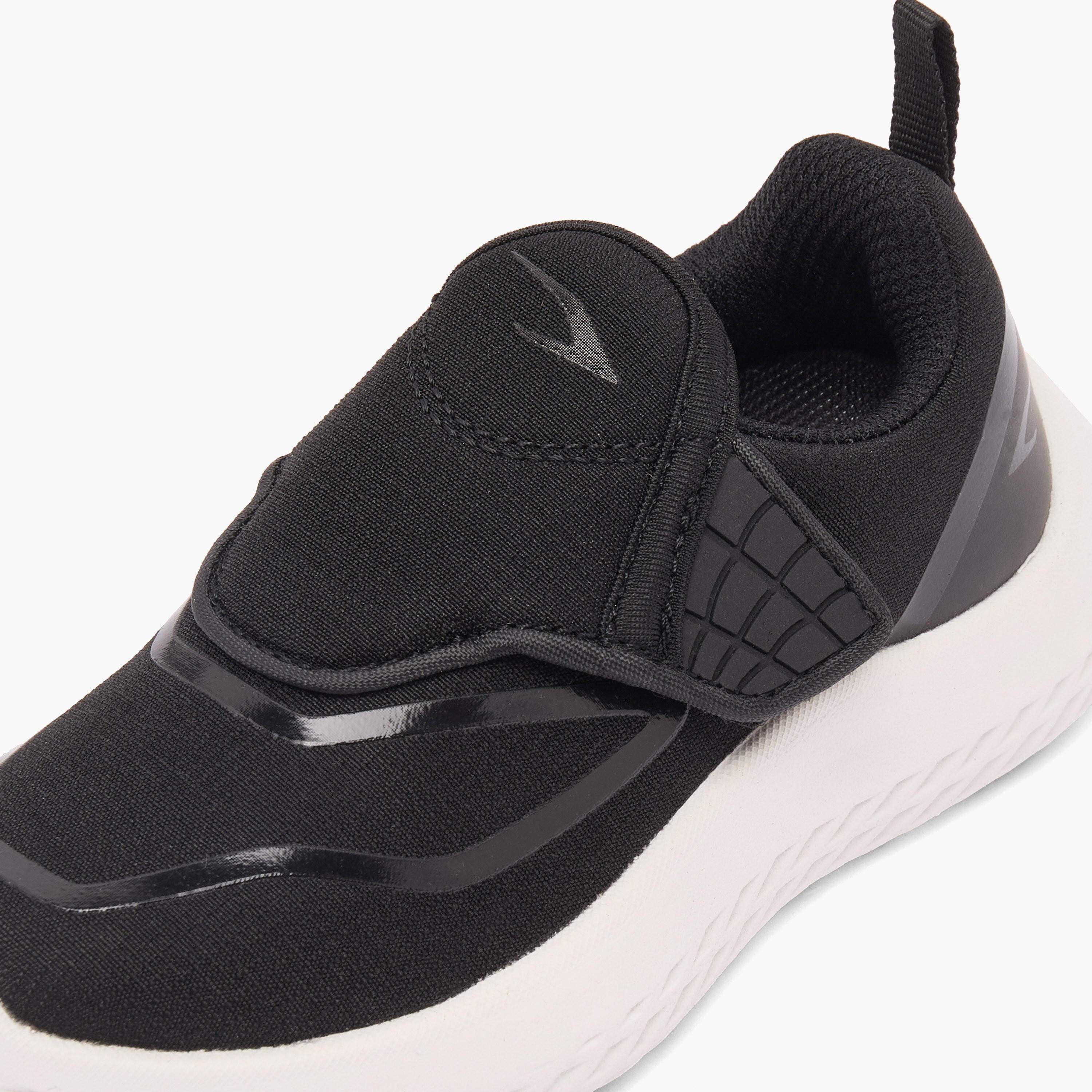 حذاء رياضي بشريط لاصق للأولاد من داش-boys-shoes-sports-image-4